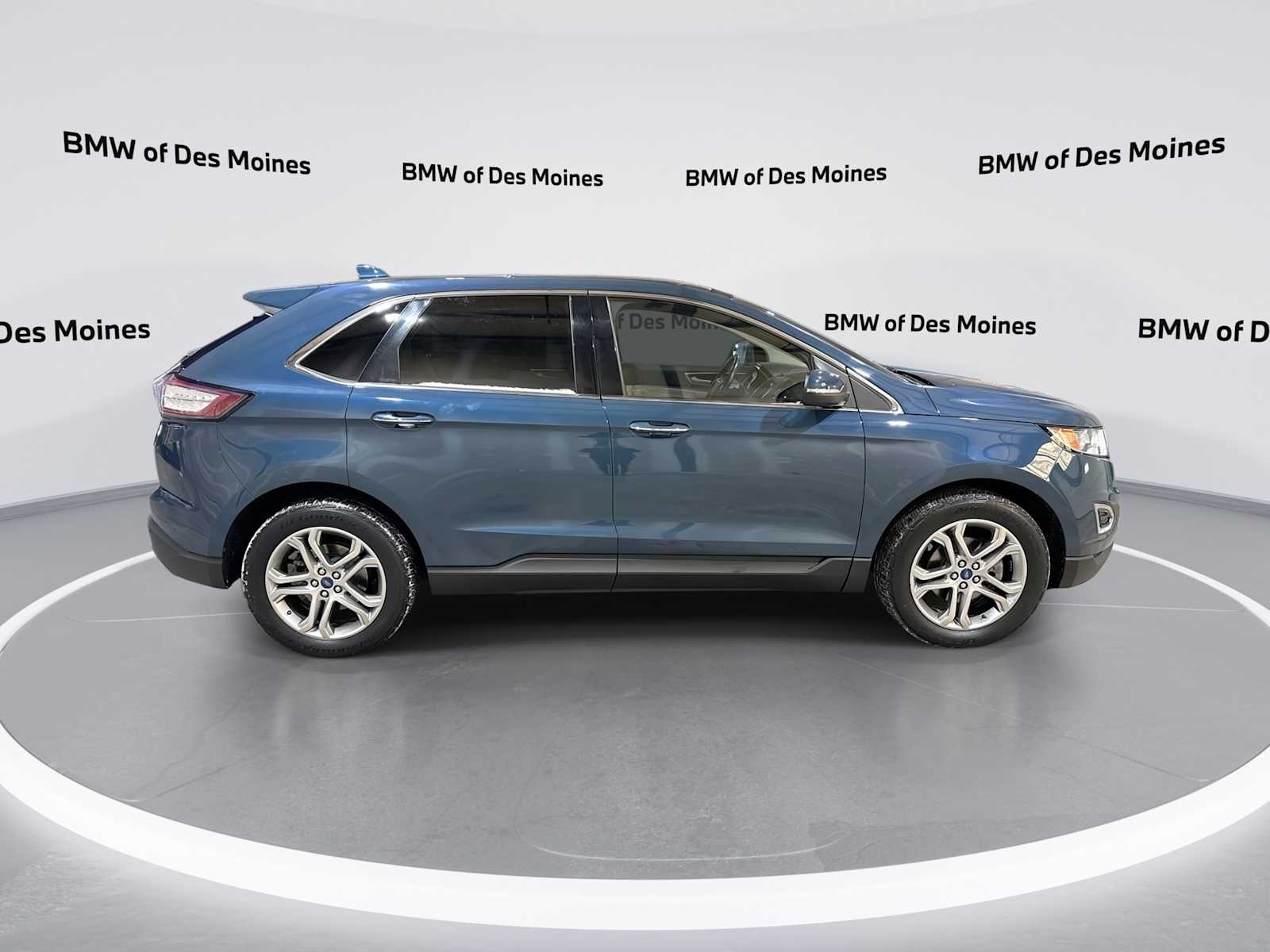 Thumbnail: 2016 Ford Edge - 9