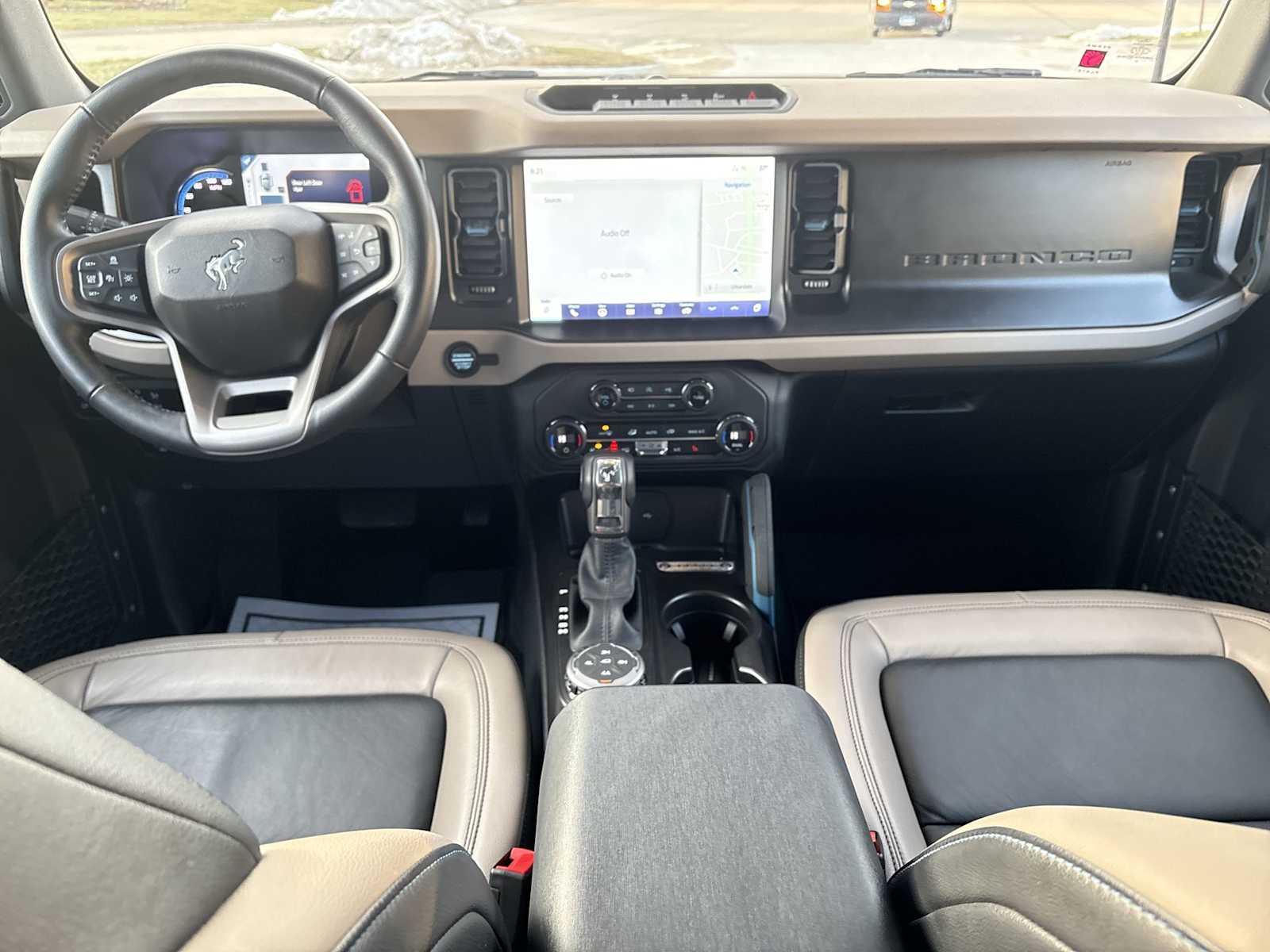 Thumbnail: 2023 Ford Bronco - 17