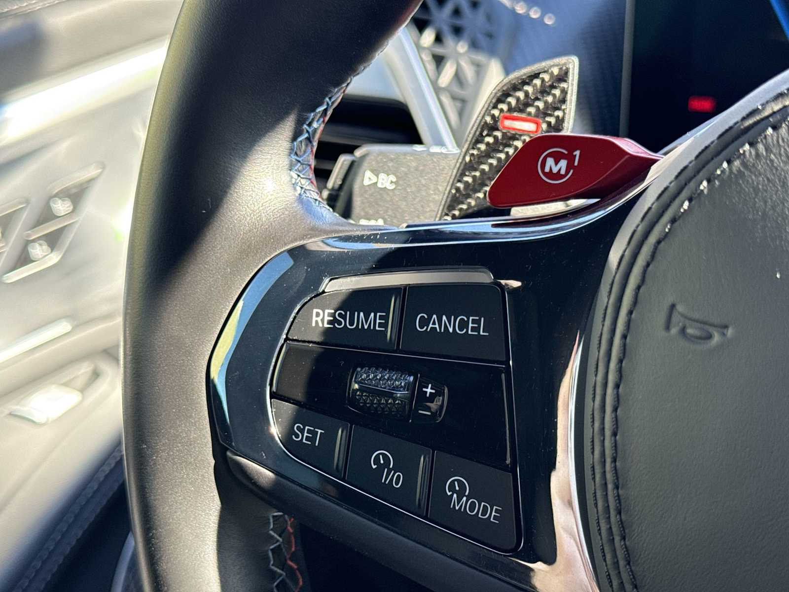 Thumbnail: 2024 BMW XM - 26