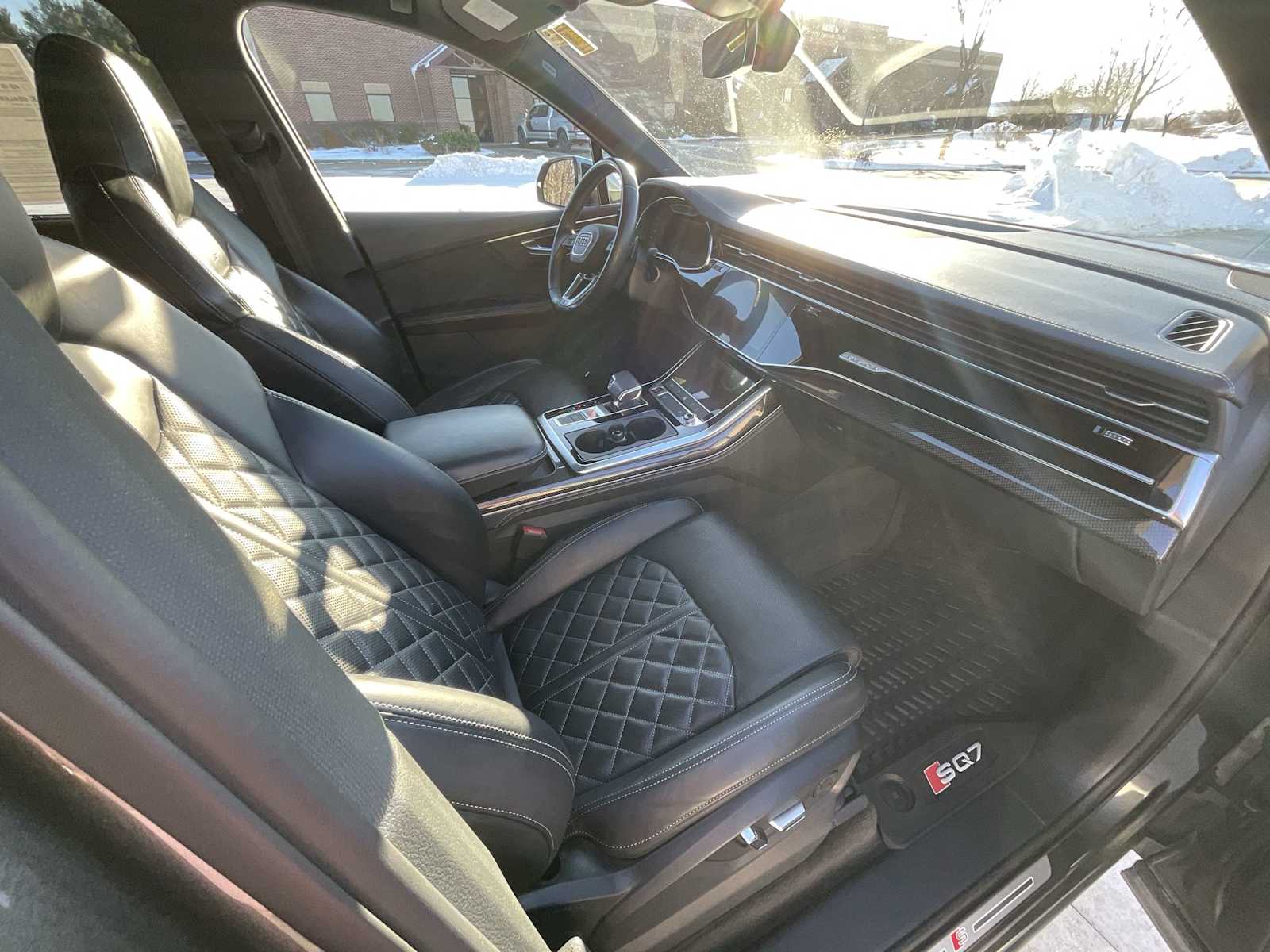 Thumbnail: 2021 Audi SQ7 - 14