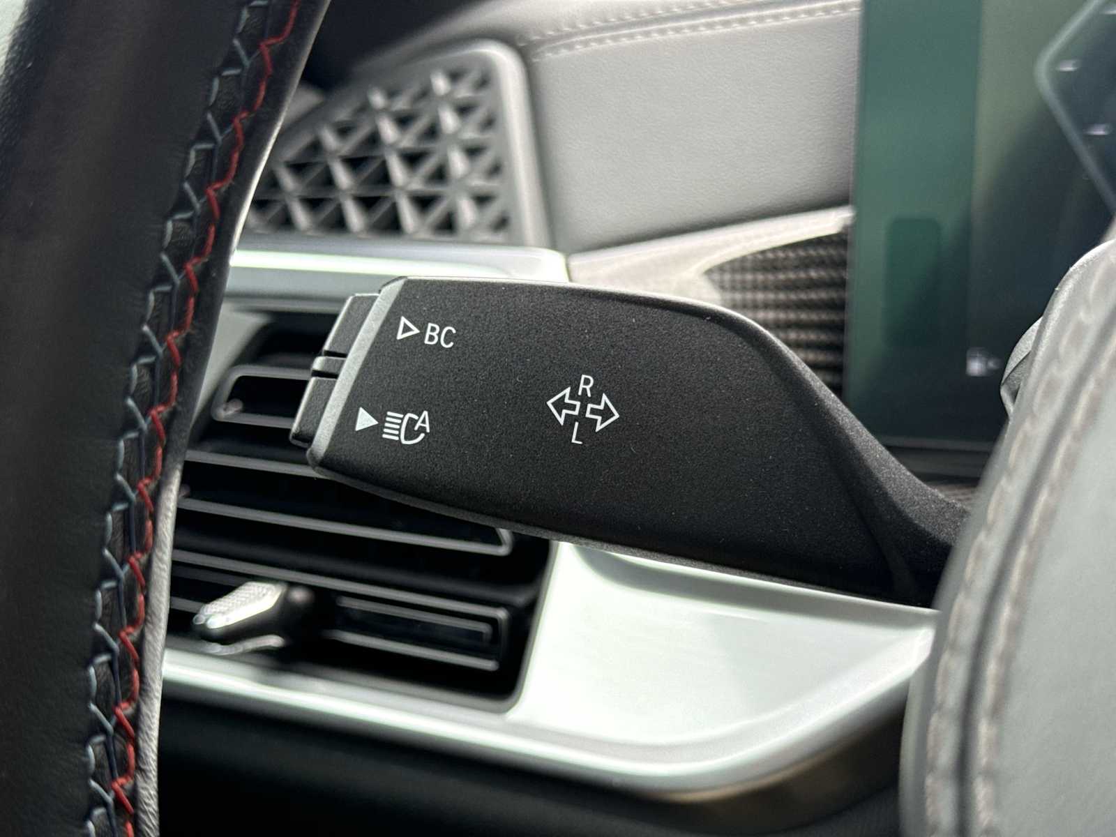 Thumbnail: 2024 BMW X5 - 29