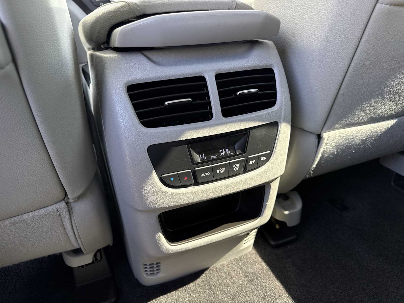 Thumbnail: 2016 Acura MDX - 42