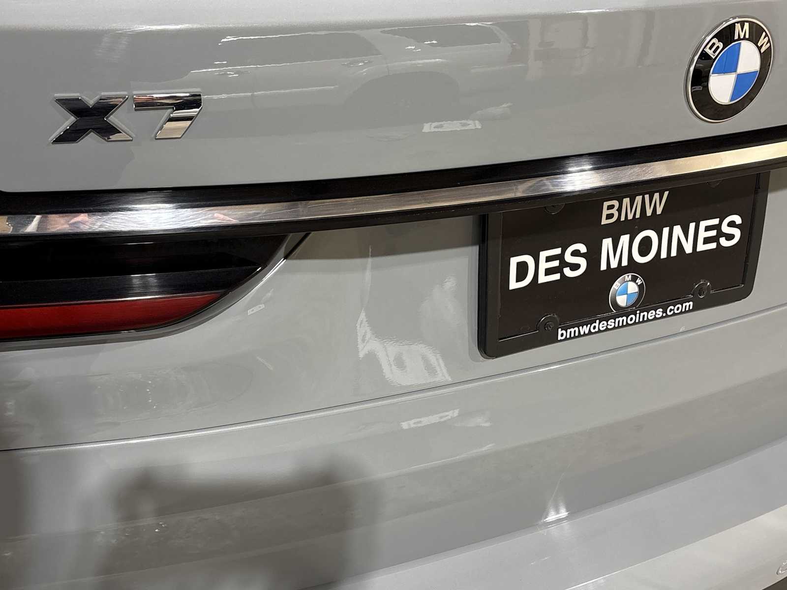 Thumbnail: 2023 BMW X7 - 12