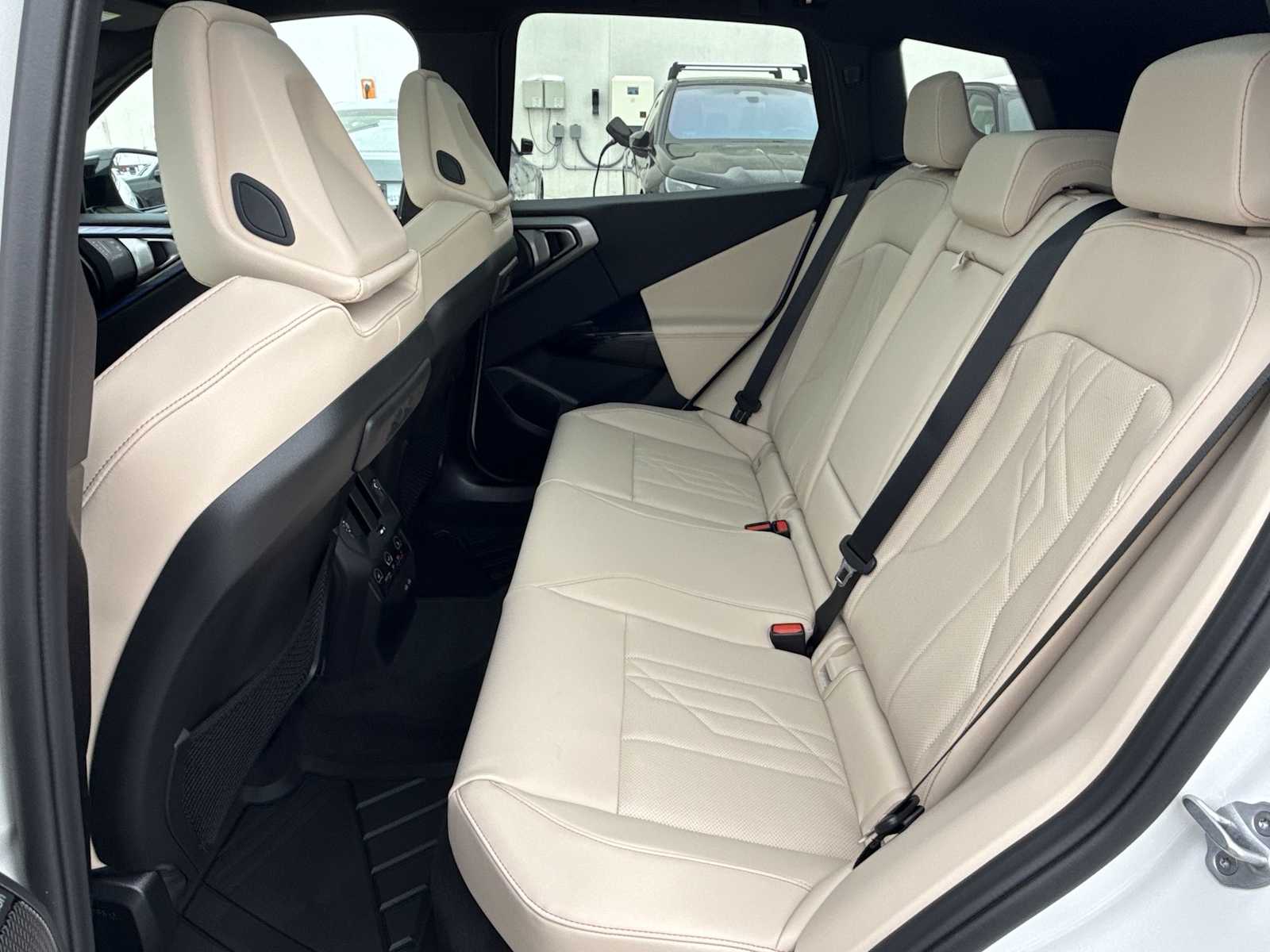 Thumbnail: 2026 BMW X3 - 21