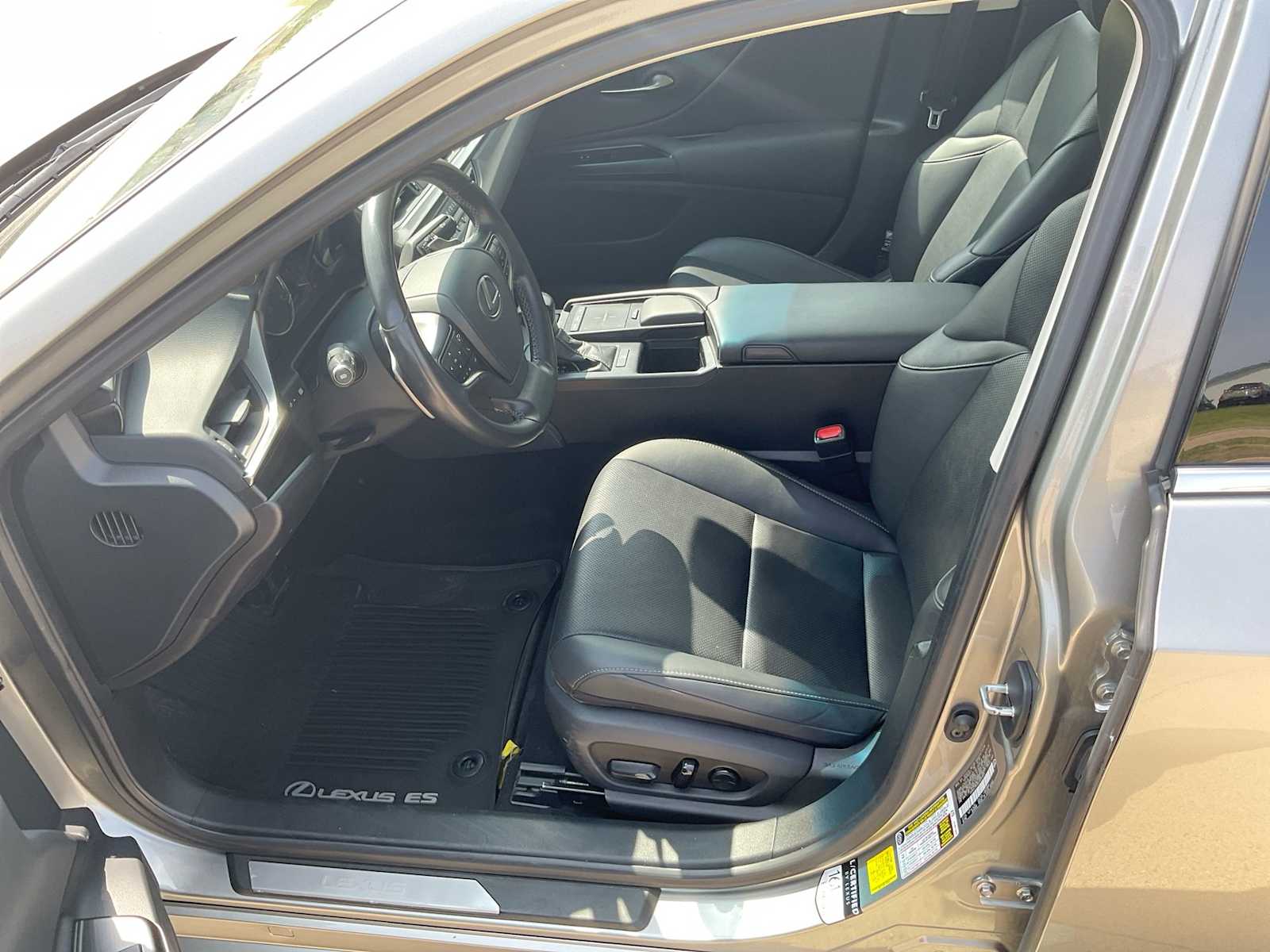 2020 Lexus ES 350 10