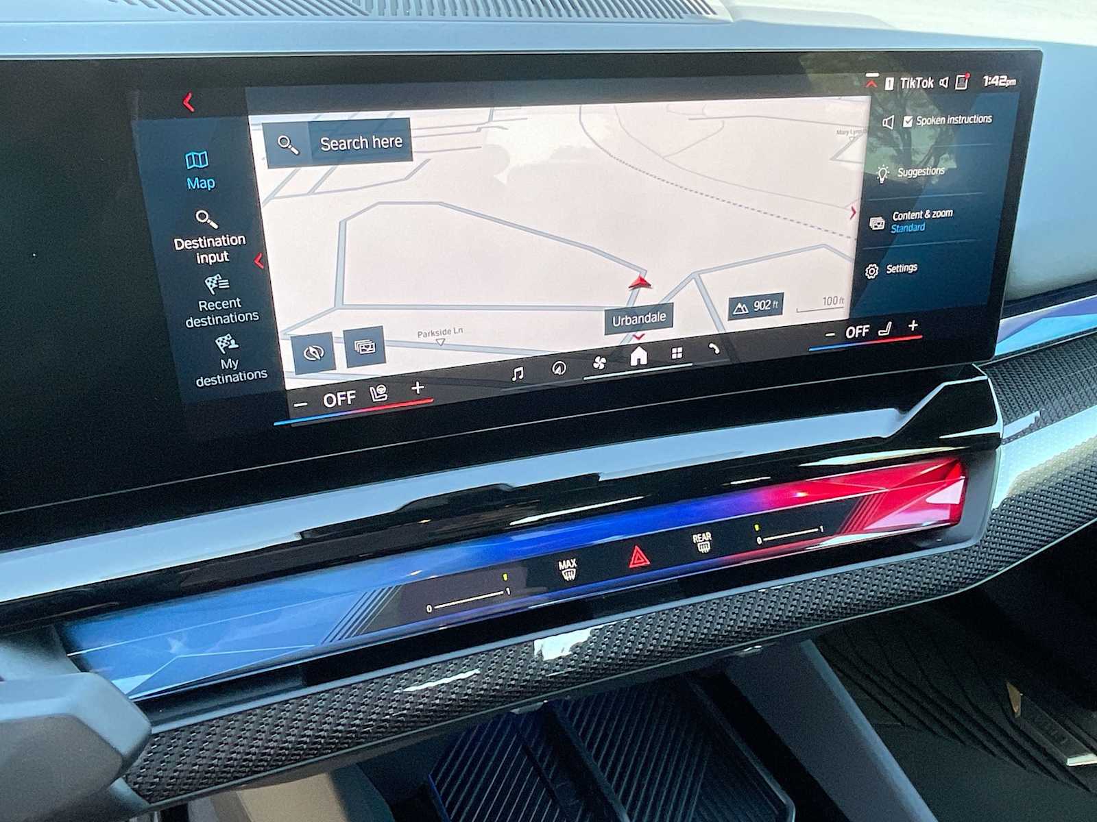 Thumbnail: 2025 BMW M5 - 29