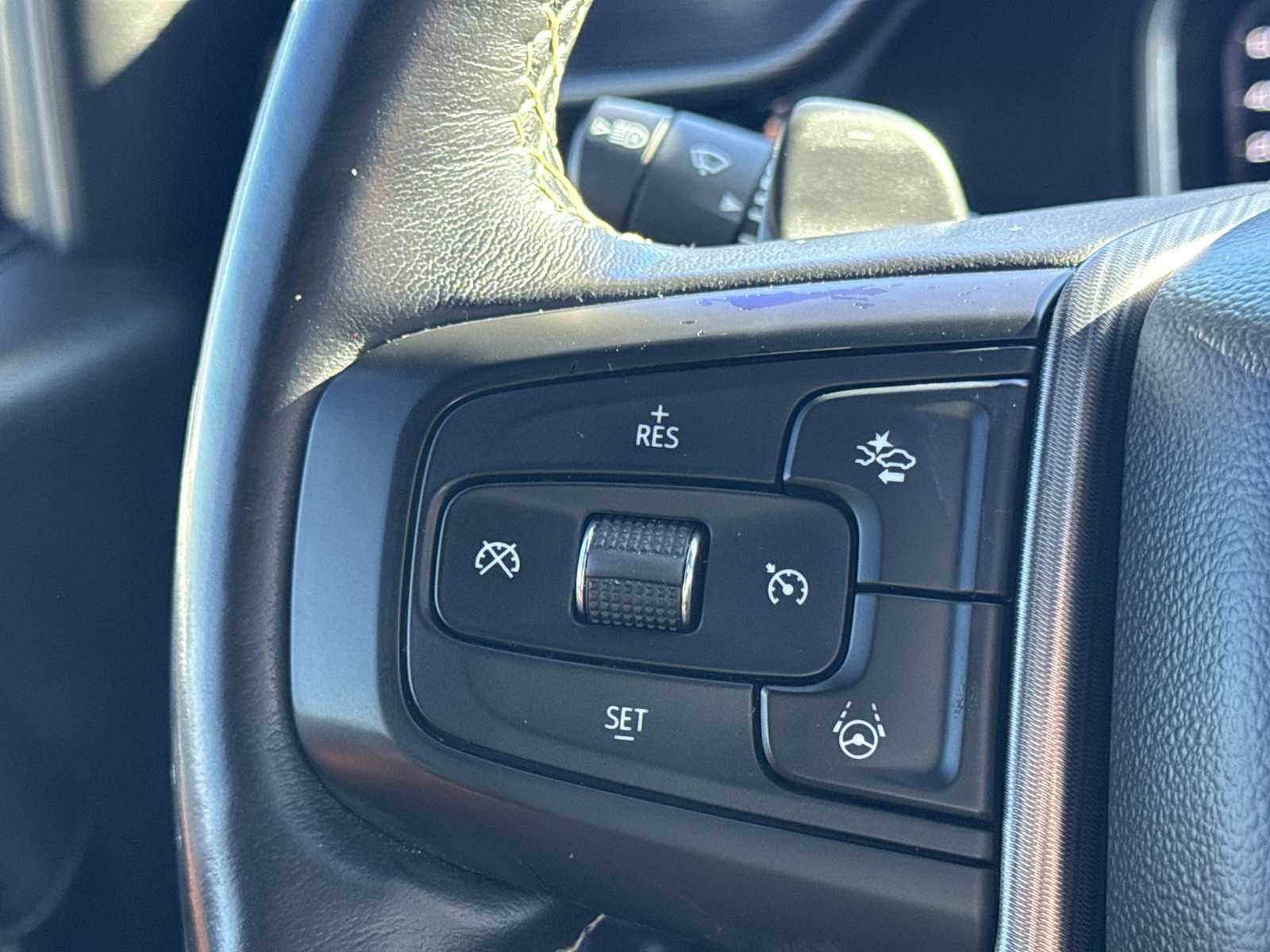 Thumbnail: 2023 GMC Sierra 1500 - 26