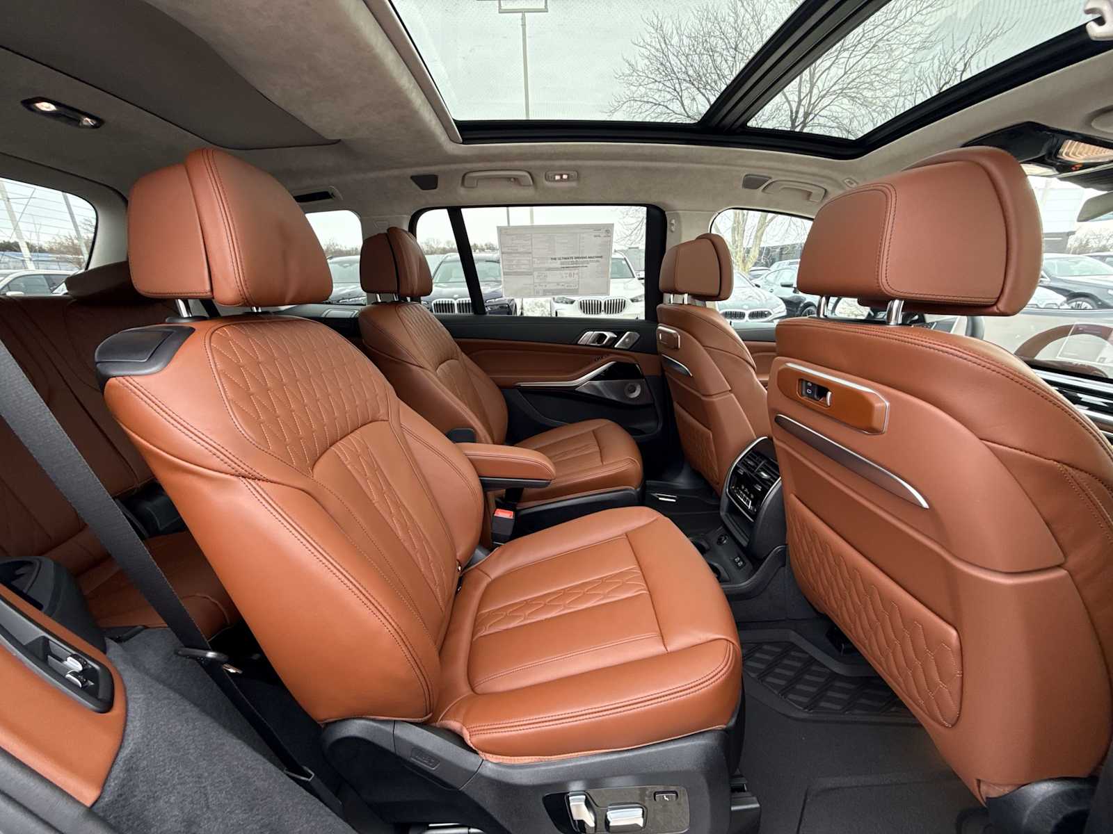 Thumbnail: 2026 BMW X7 - 22