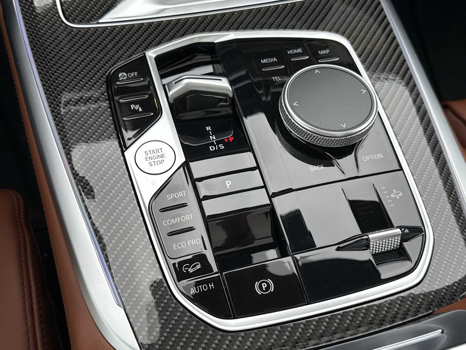 Thumbnail: 2026 BMW X7 - 35