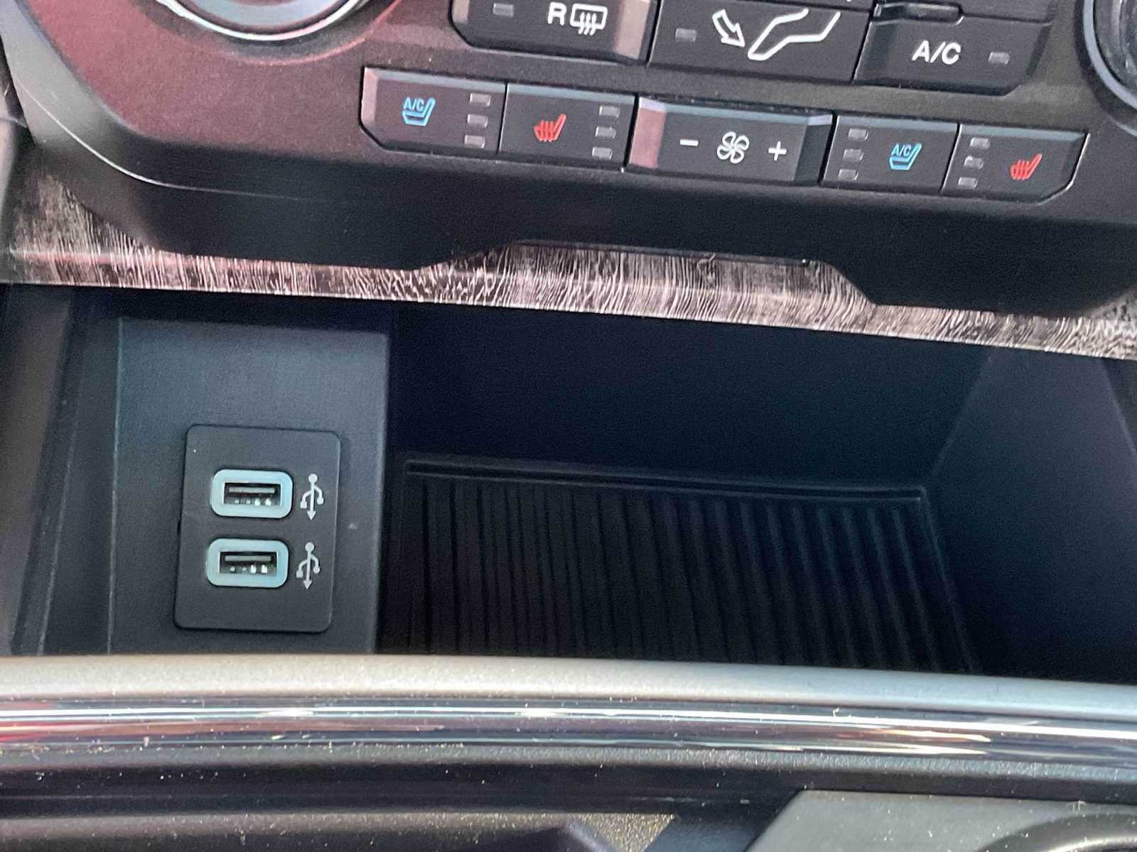 Thumbnail: 2019 Ford F-250 - 34