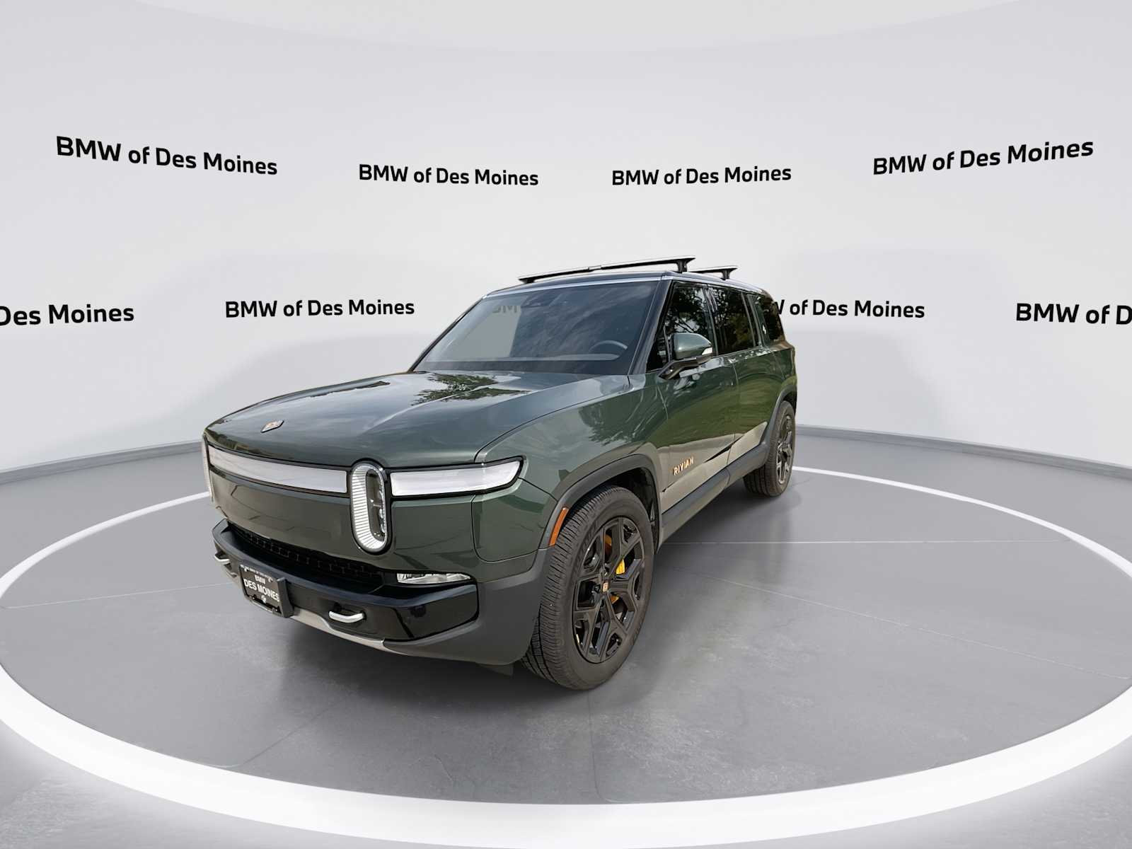 Thumbnail: 2023 Rivian R1S - 4