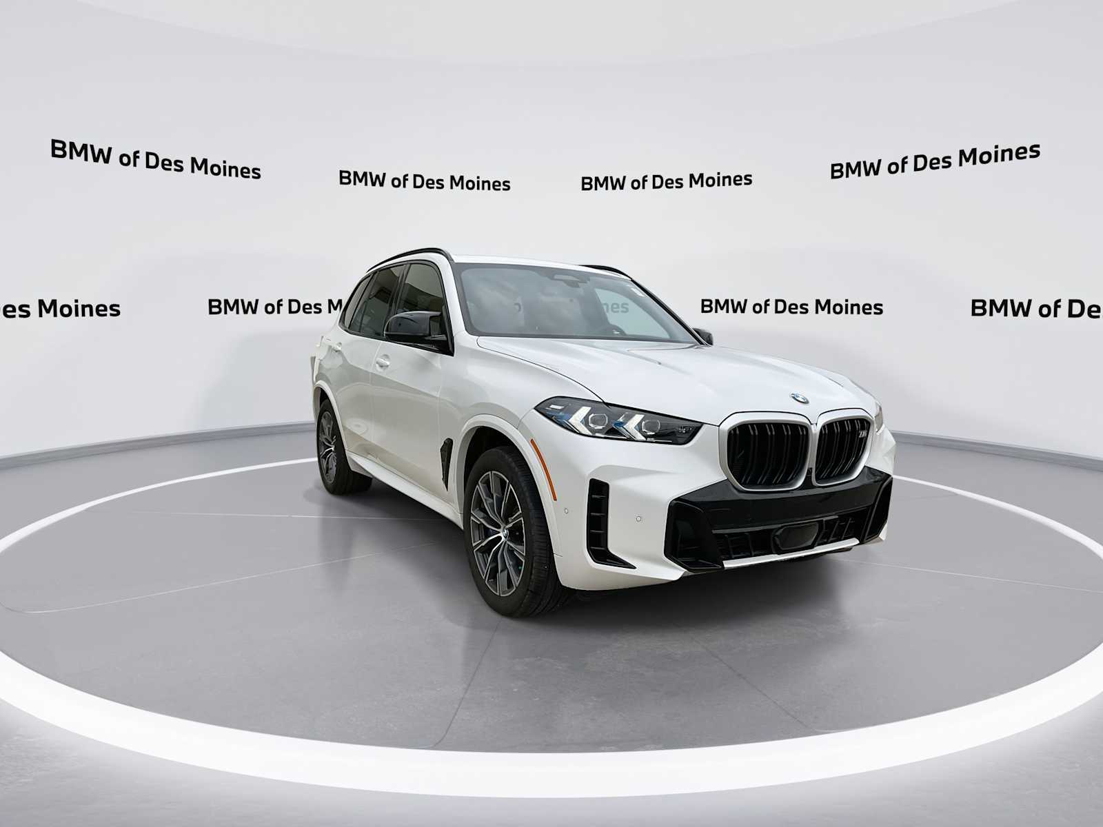 2025 BMW X5 M60i 2