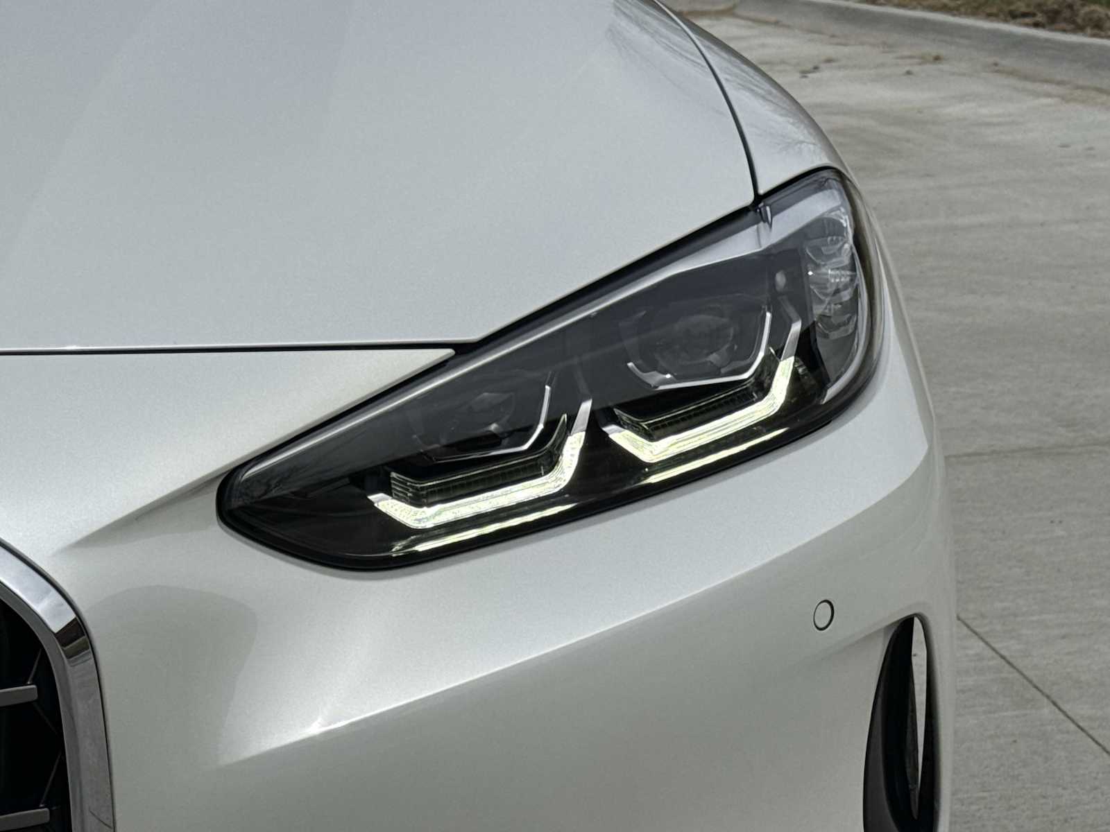 Thumbnail: 2024 BMW 4 Series - 12