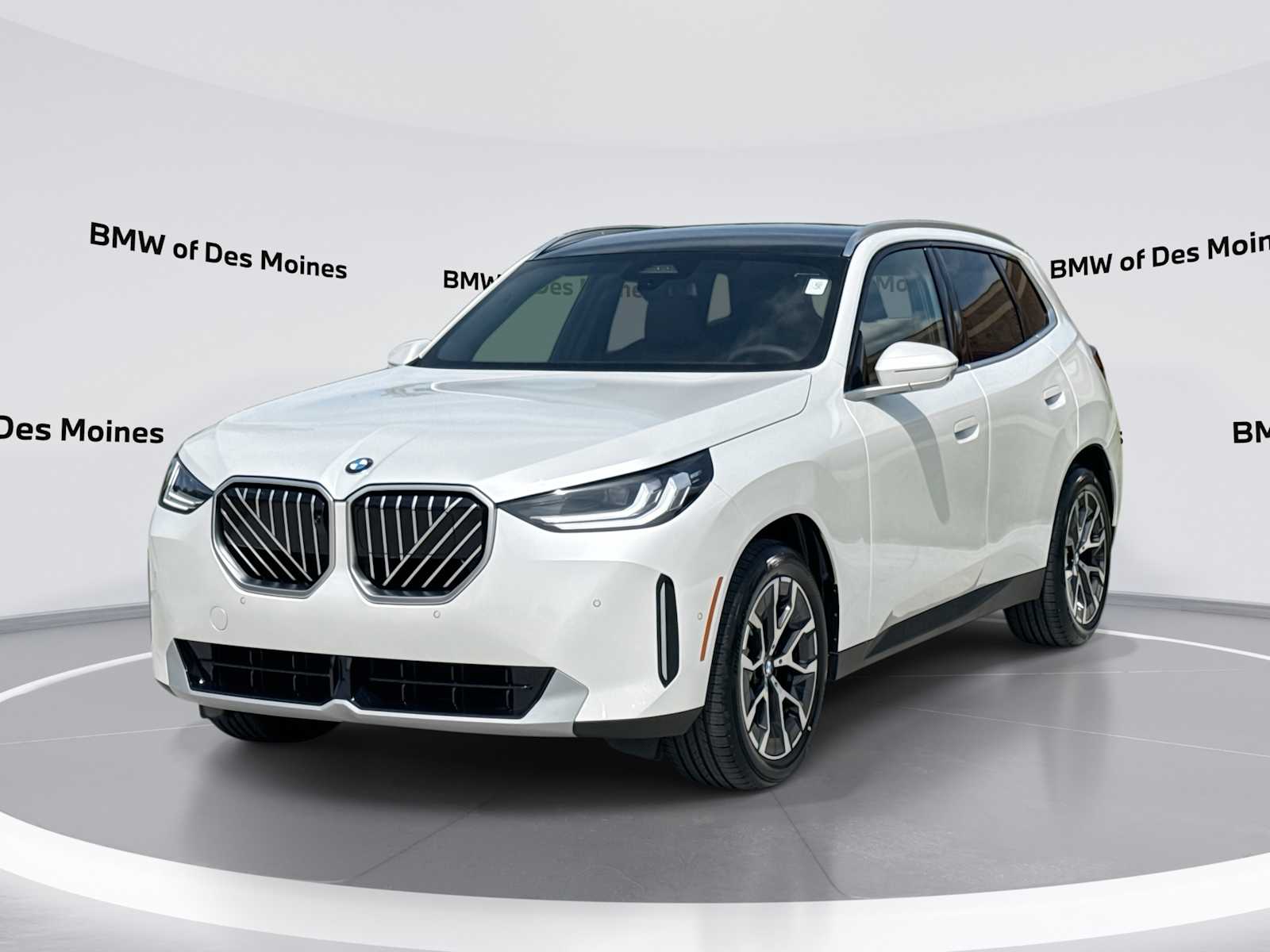 Thumbnail: 2026 BMW X3 - 1