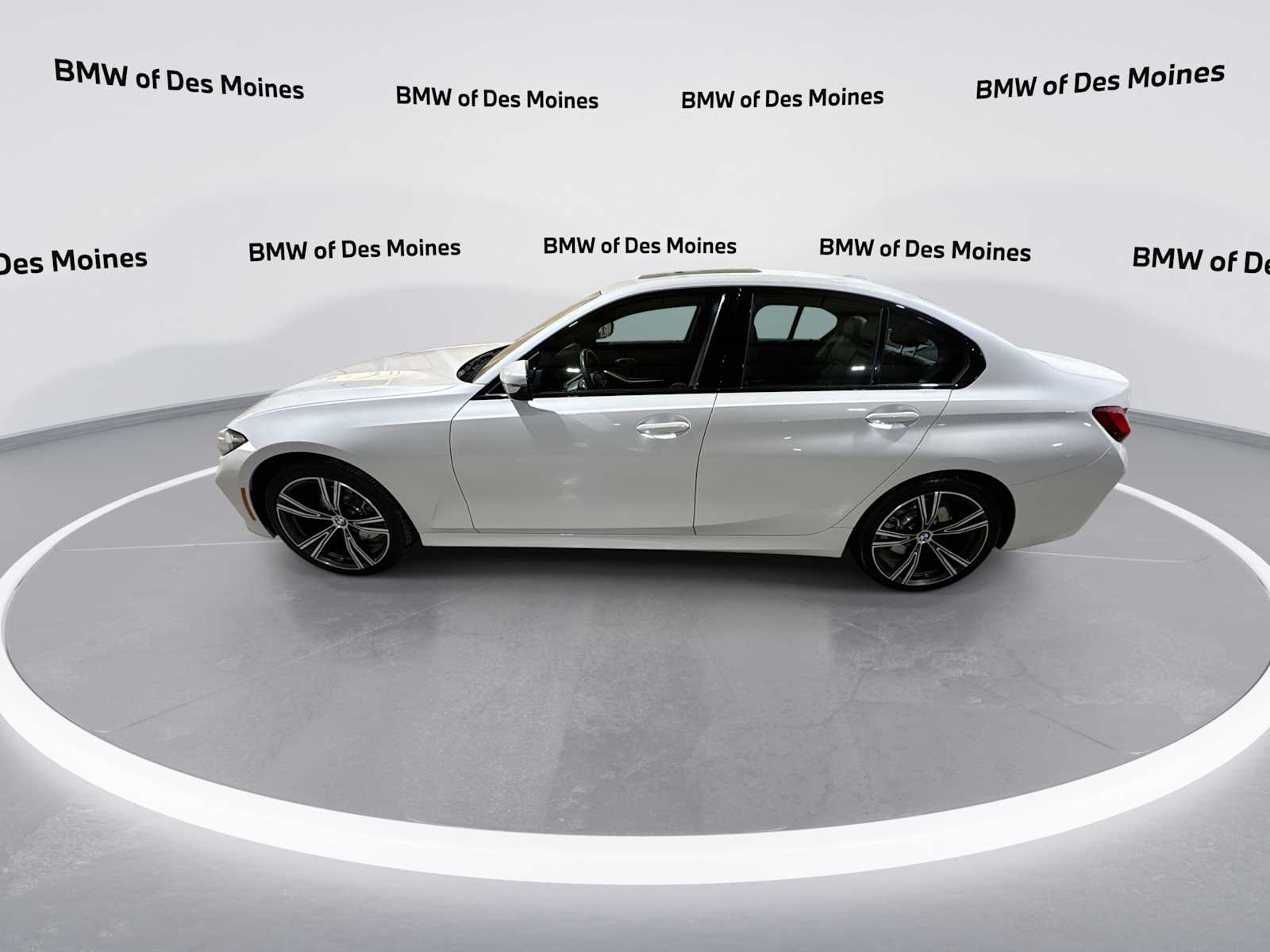 Thumbnail: 2023 BMW 3 Series - 5