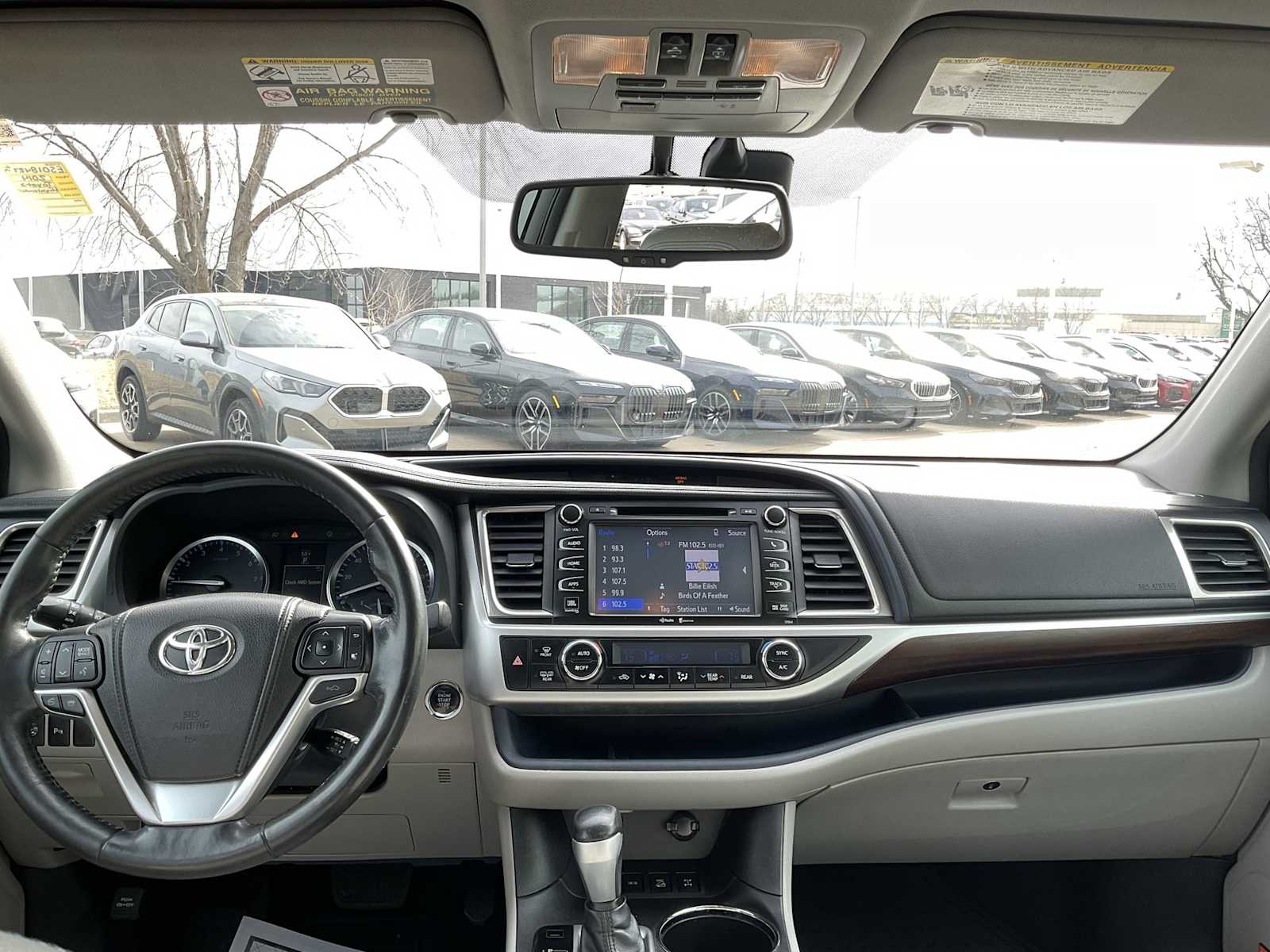 Thumbnail: 2014 Toyota Highlander - 16