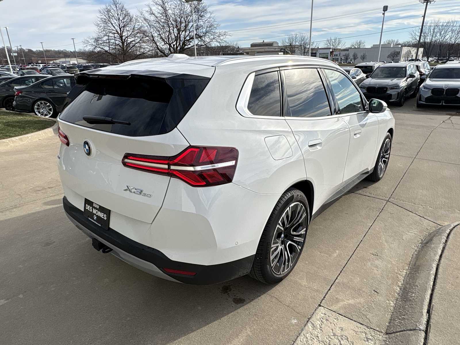 Thumbnail: 2026 BMW X3 - 14