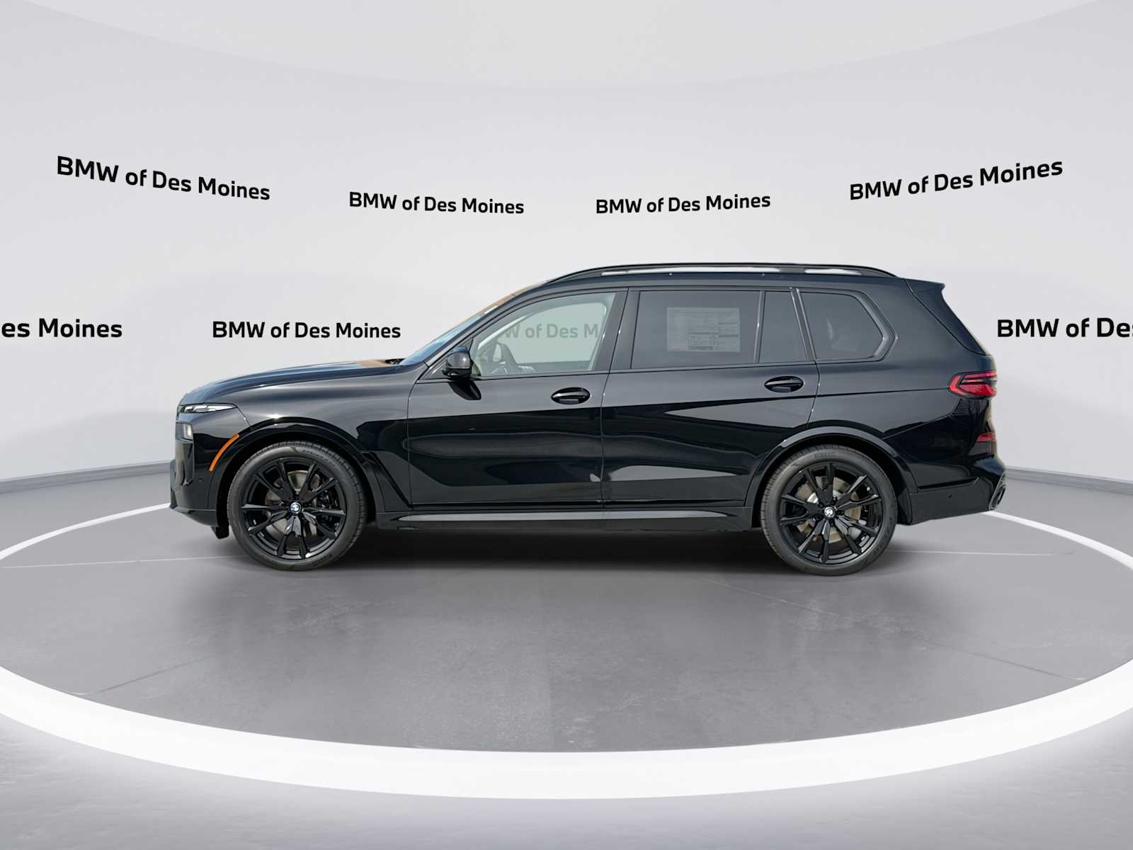 Thumbnail: 2026 BMW X7 - 5