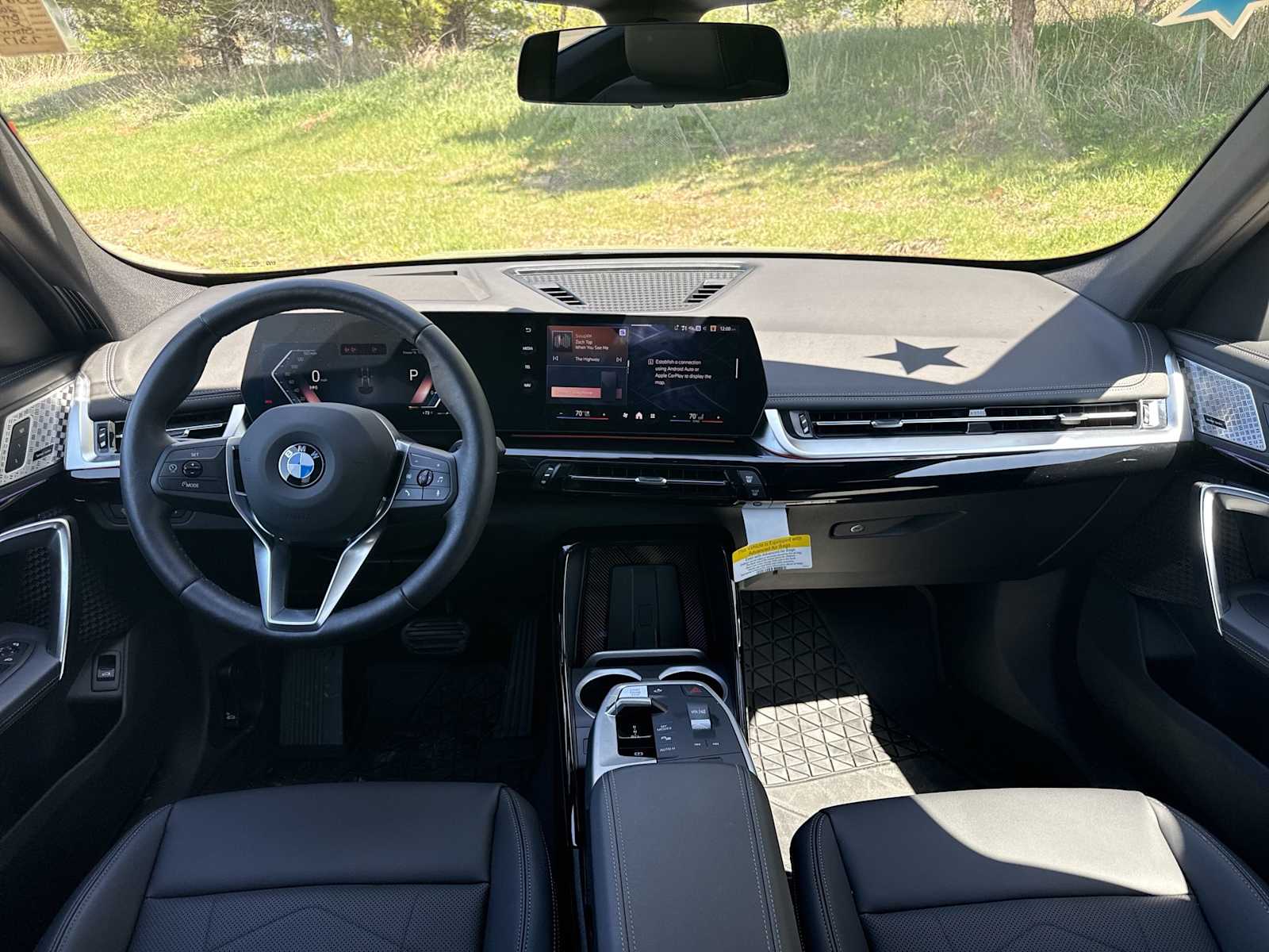 Thumbnail: 2025 BMW X1 - 16