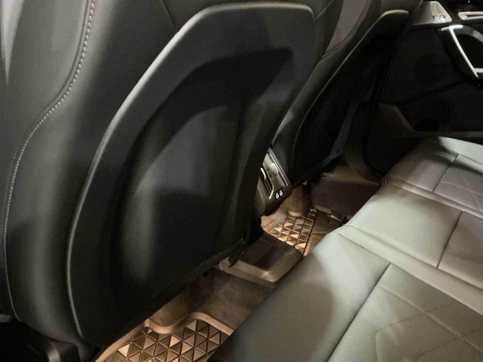 Thumbnail: 2025 BMW X1 - 18