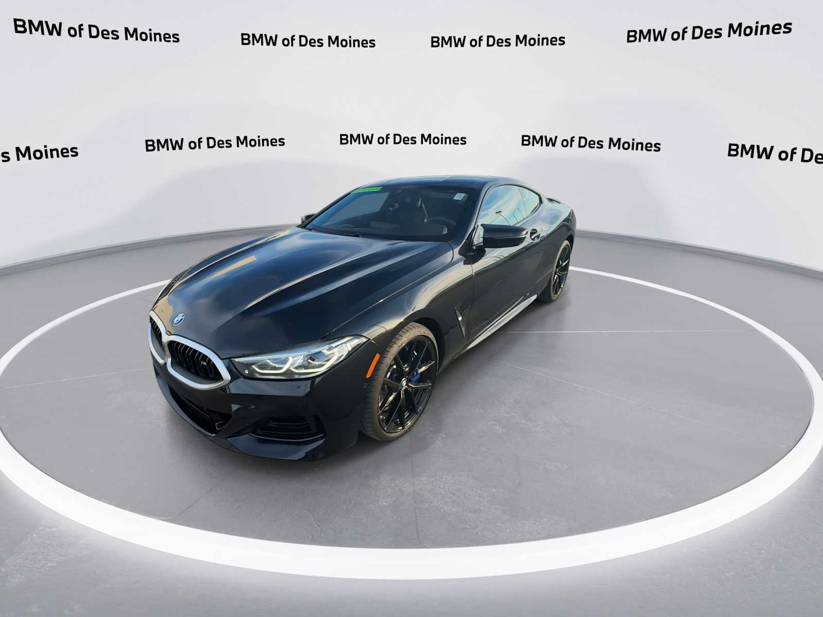 Thumbnail: 2025 BMW 8 Series - 3