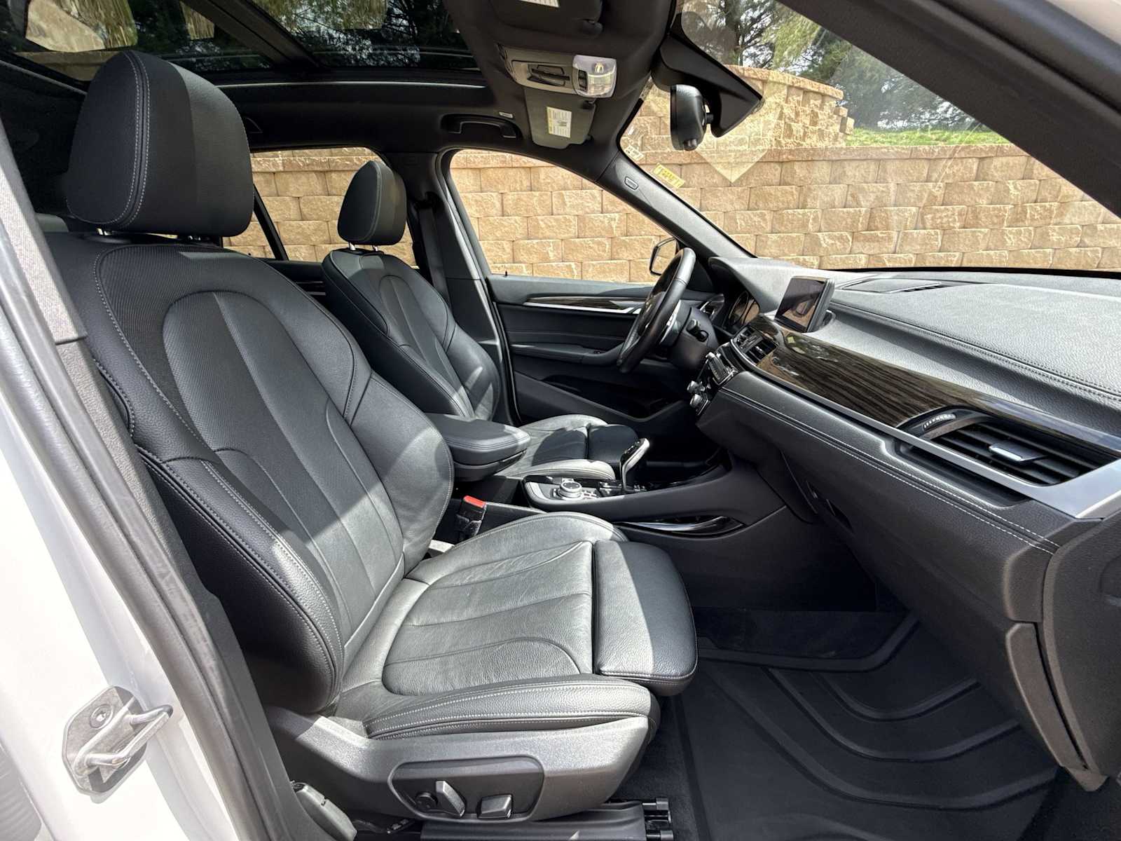 Thumbnail: 2021 BMW X1 - 24