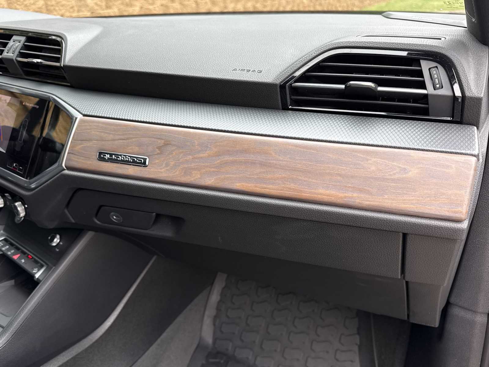 Thumbnail: 2020 Audi Q3 - 44