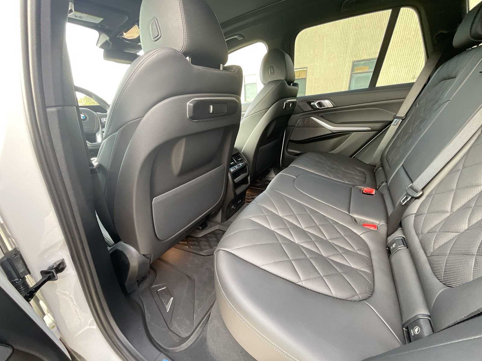 Thumbnail: 2025 BMW X5 - 19