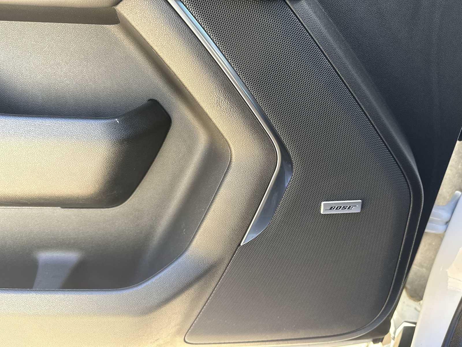 Thumbnail: 2022 Chevrolet Tahoe - 29