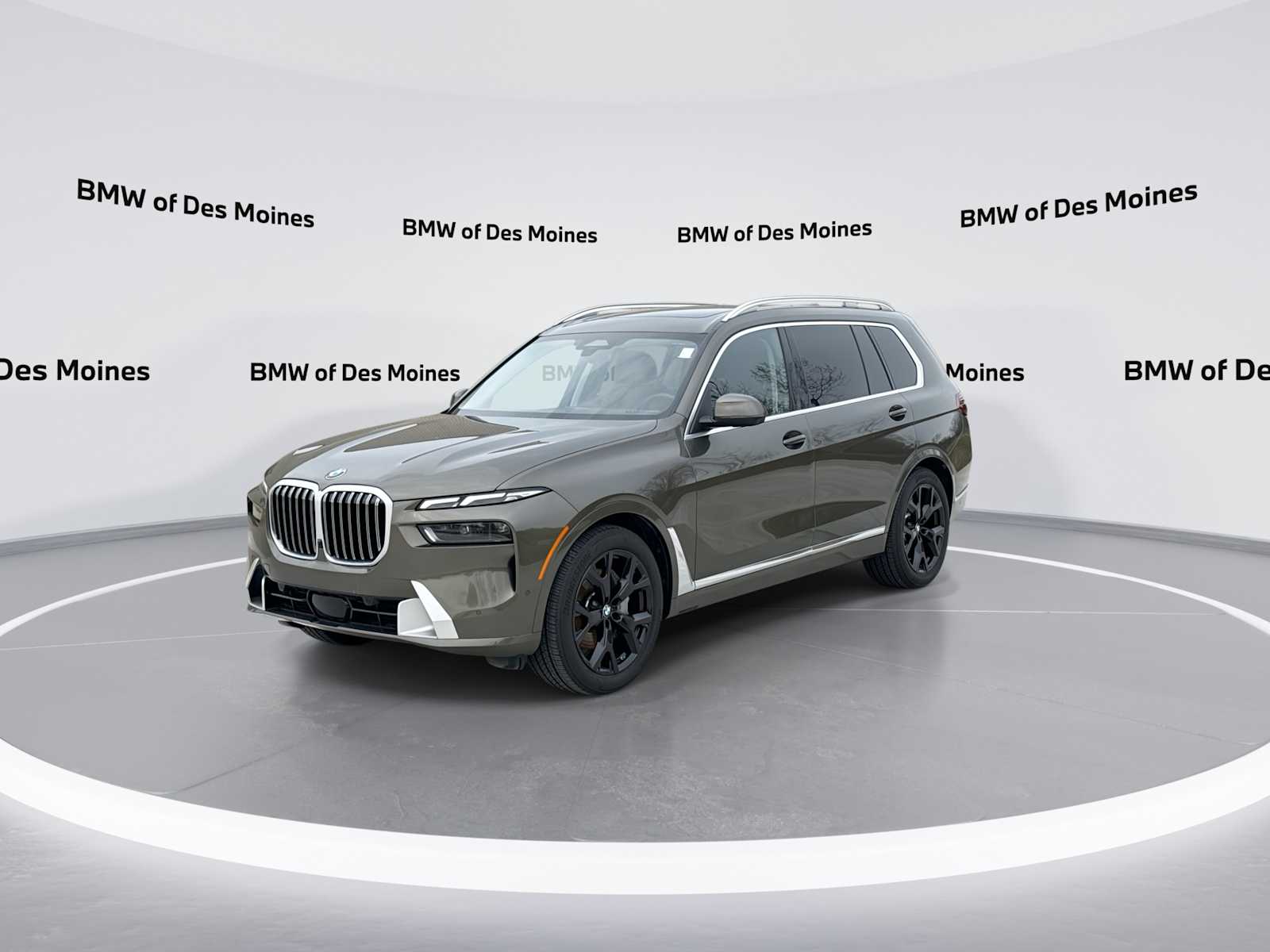 Thumbnail: 2025 BMW X7 - 4