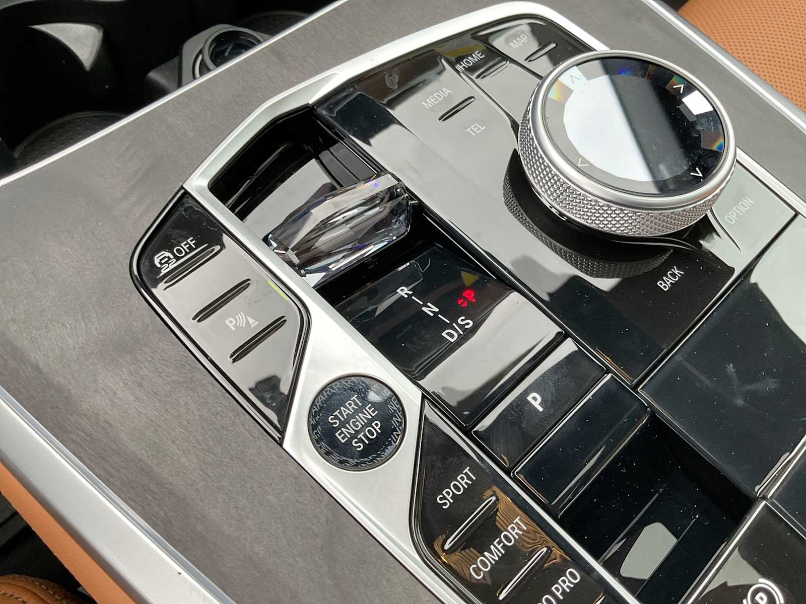 2025 BMW X5 M60i 35