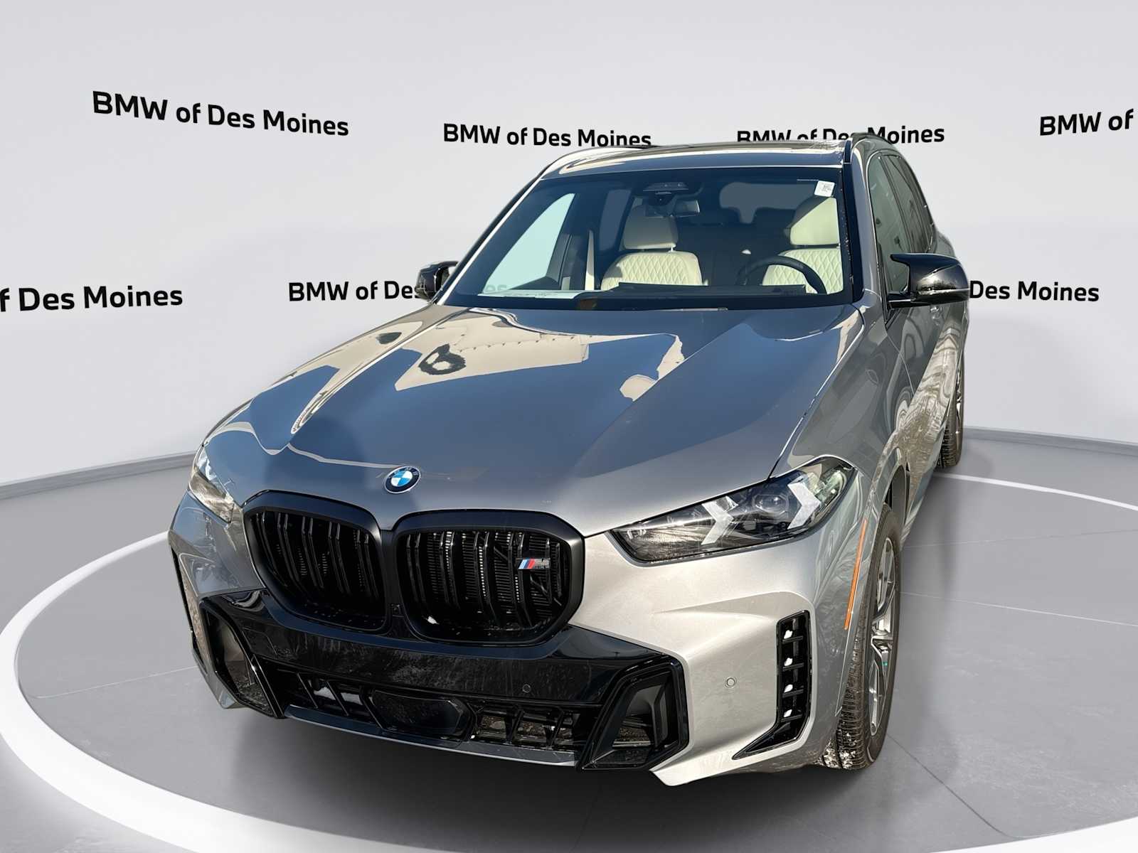 2026 BMW X5 M60i's photo