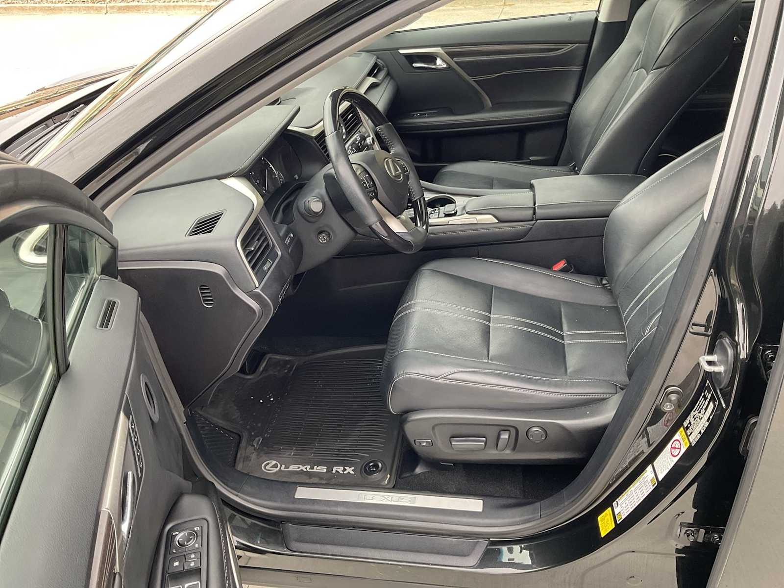 Thumbnail: 2016 Lexus RX - 10