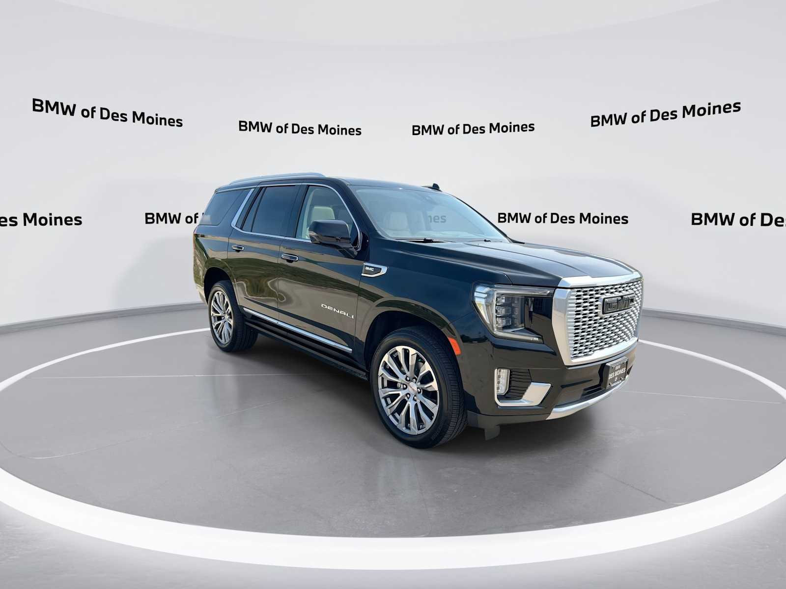 2021 GMC Yukon Denali 2