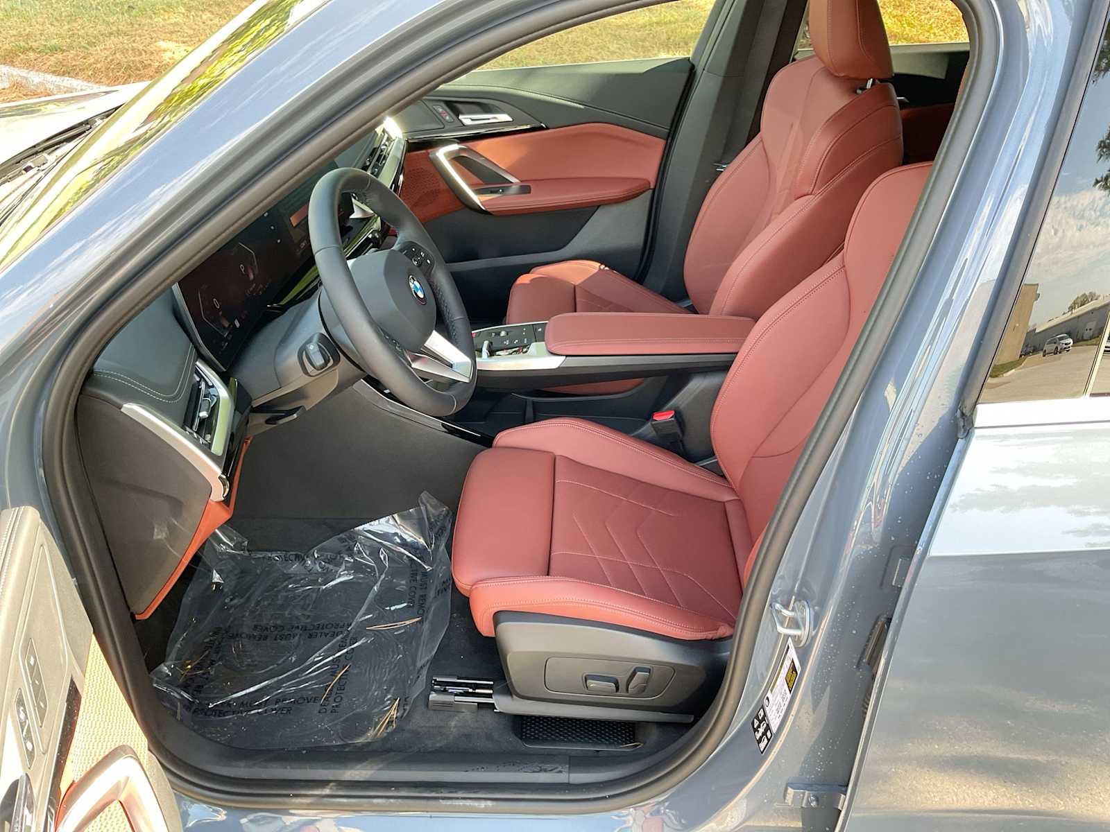 Thumbnail: 2026 BMW X1 - 10