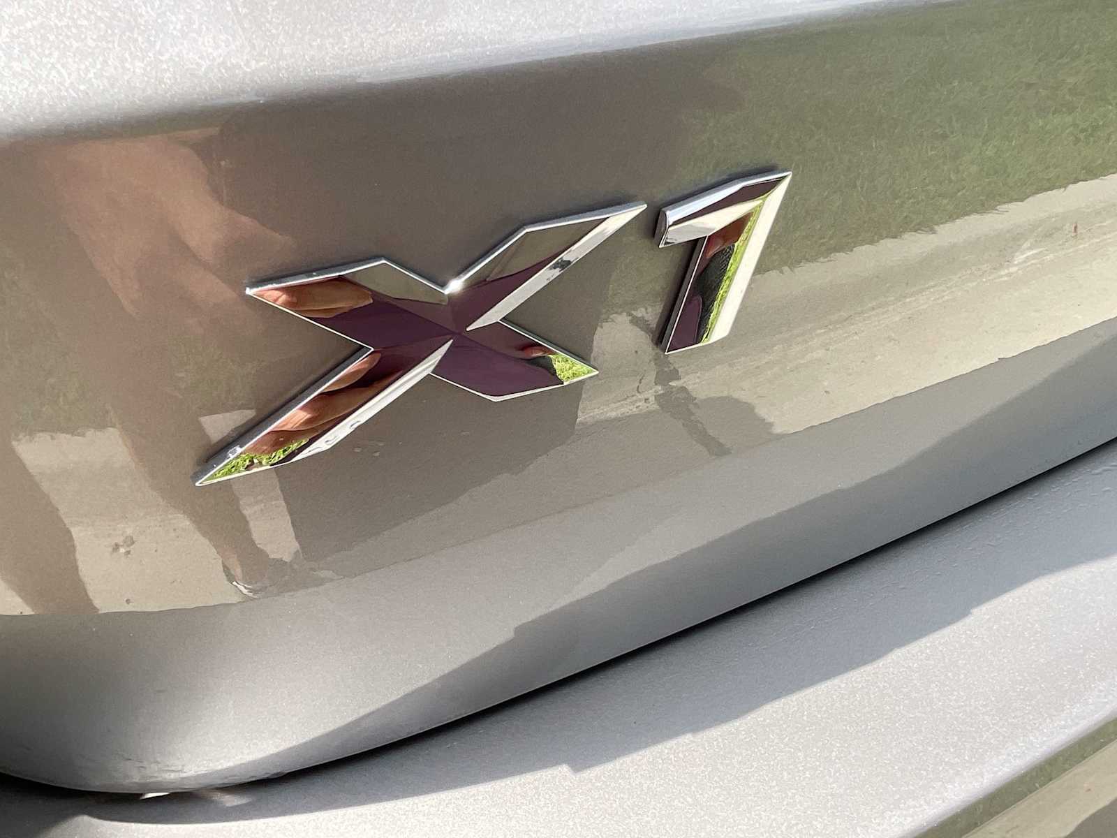 Thumbnail: 2025 BMW X1 - 12