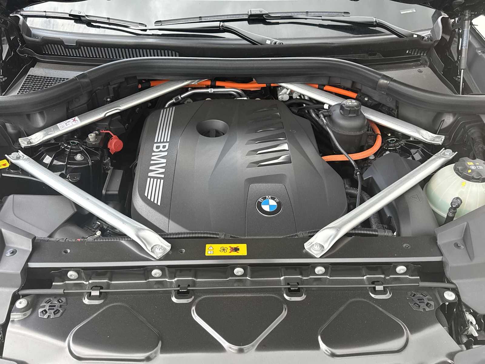 Thumbnail: 2026 BMW X5 - 15