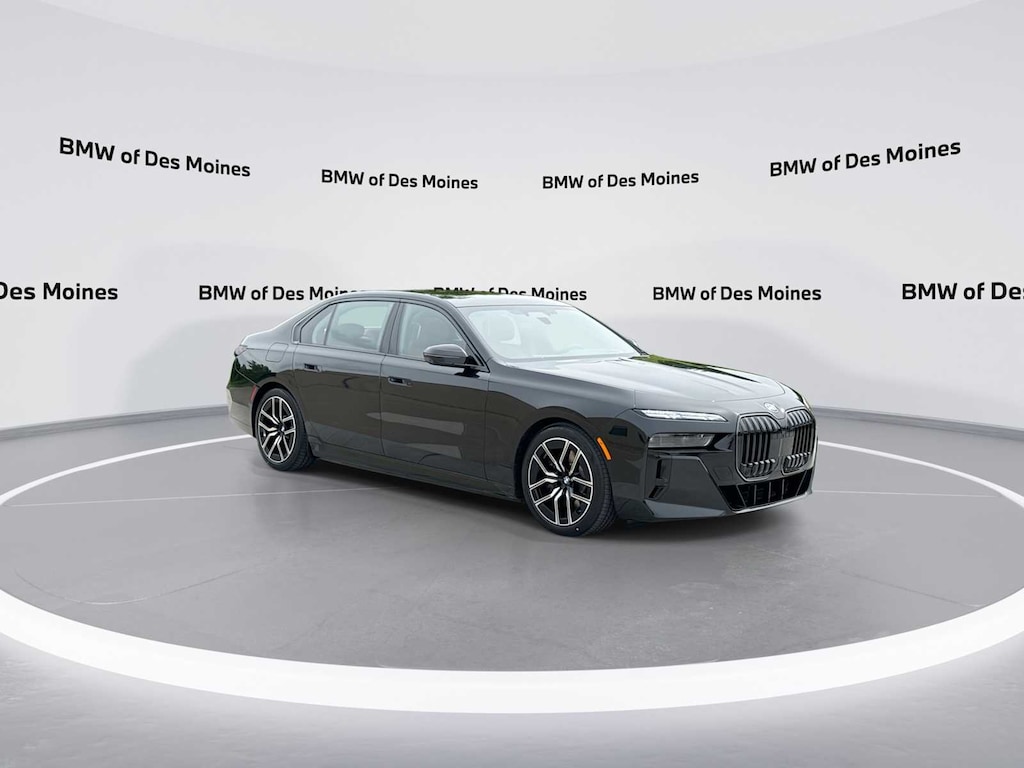 New 2026 BMW 750e xDrive Sedan