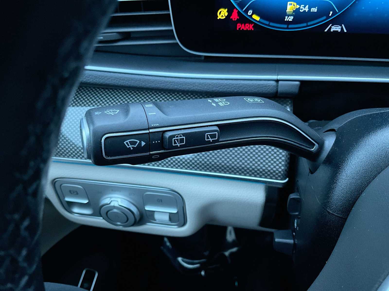 Thumbnail: 2021 Mercedes-Benz GLE - 29