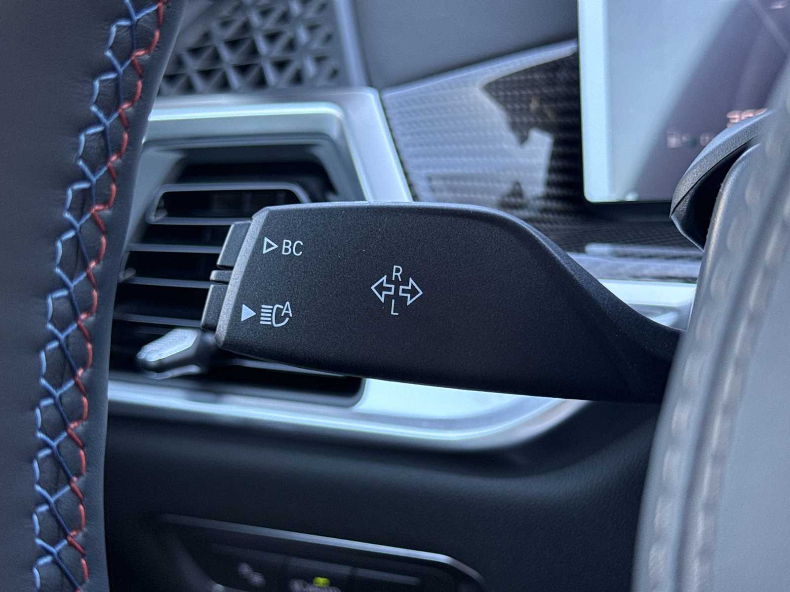 Thumbnail: 2026 BMW X7 - 29