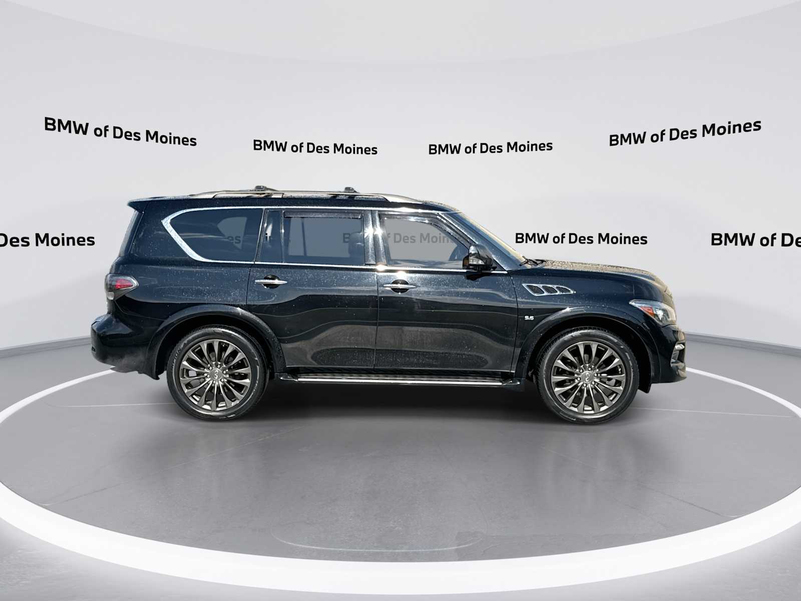 Thumbnail: 2015 INFINITI QX80 - 9