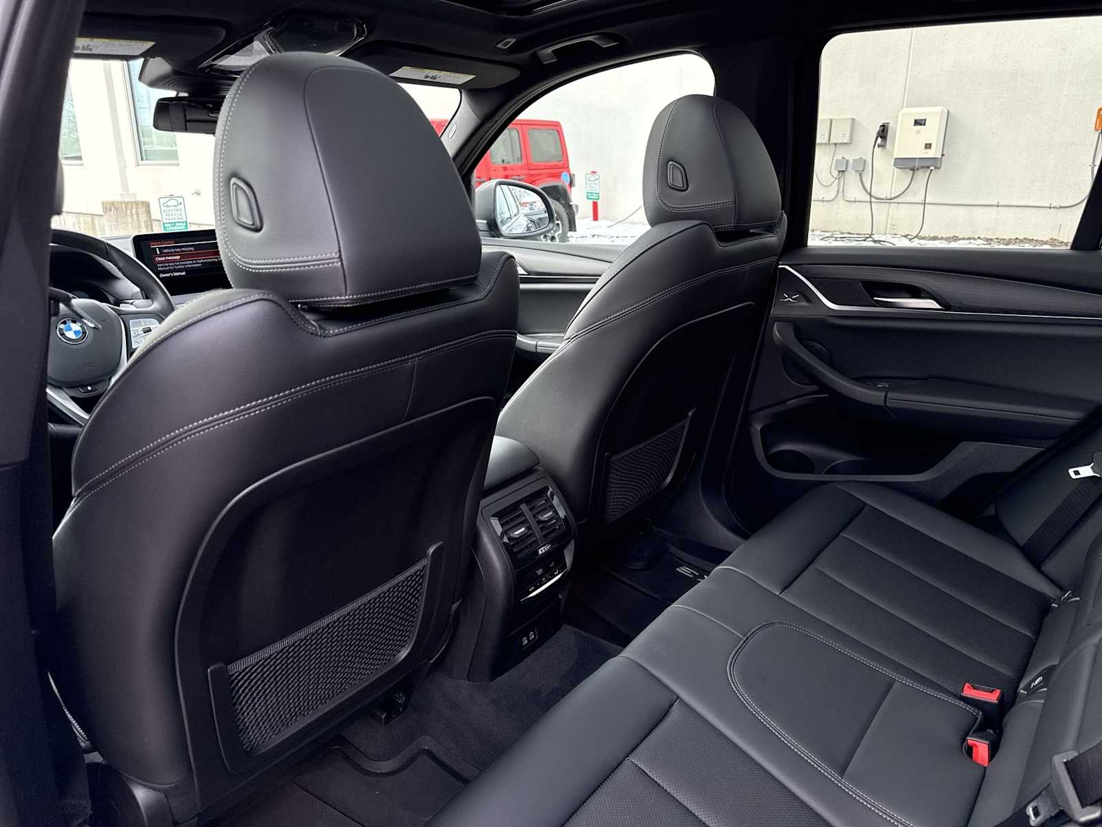 Thumbnail: 2023 BMW X3 - 19