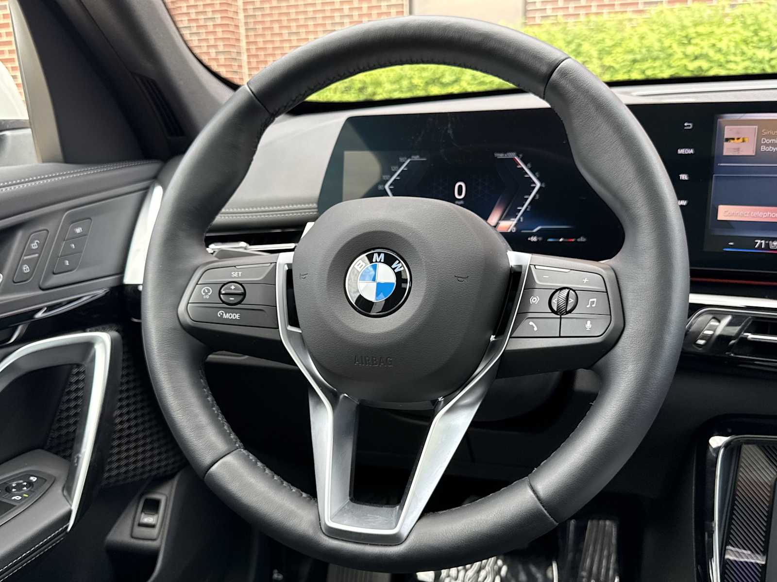 Thumbnail: 2025 BMW X1 - 24