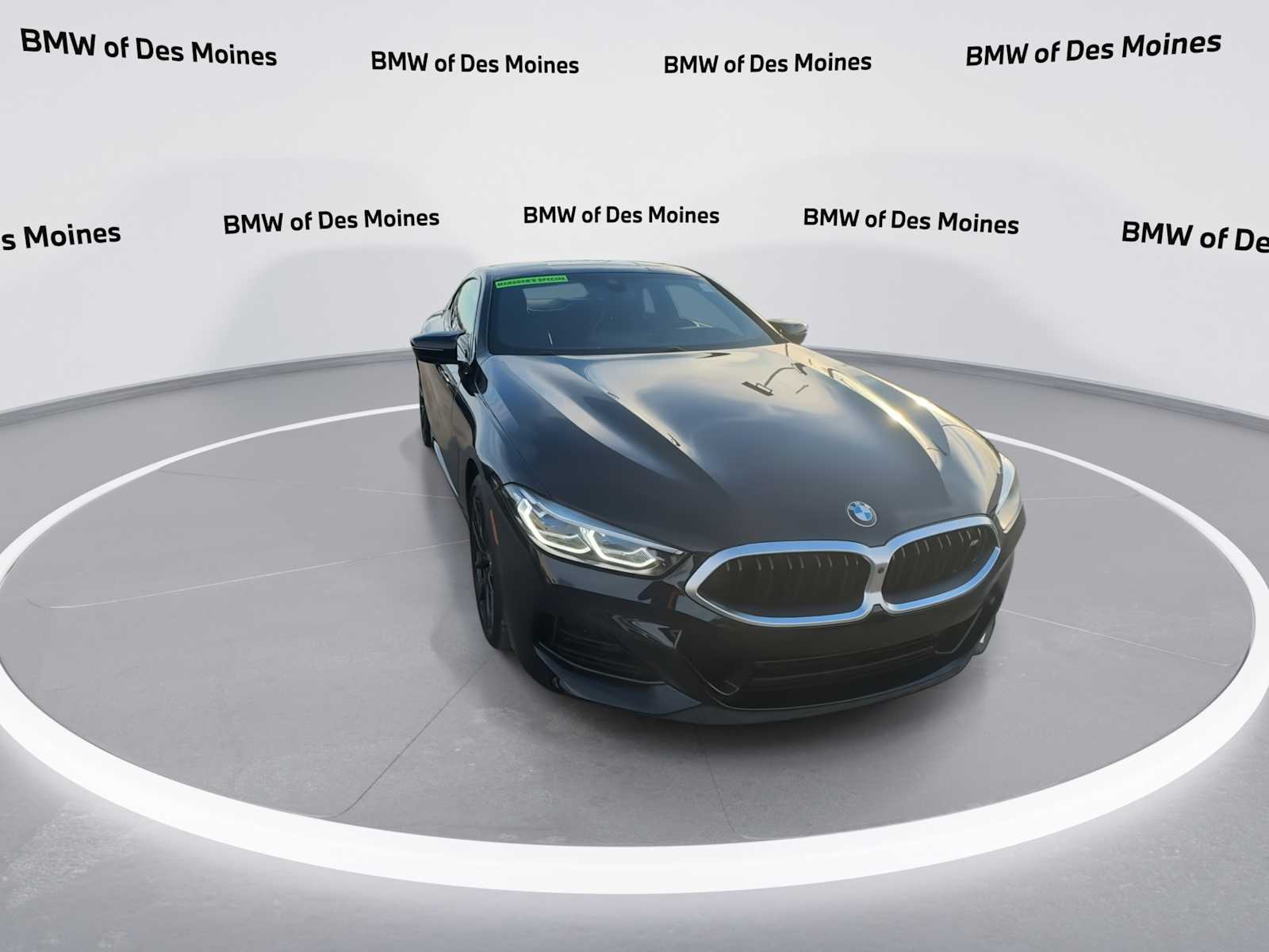 Thumbnail: 2025 BMW 8 Series - 2