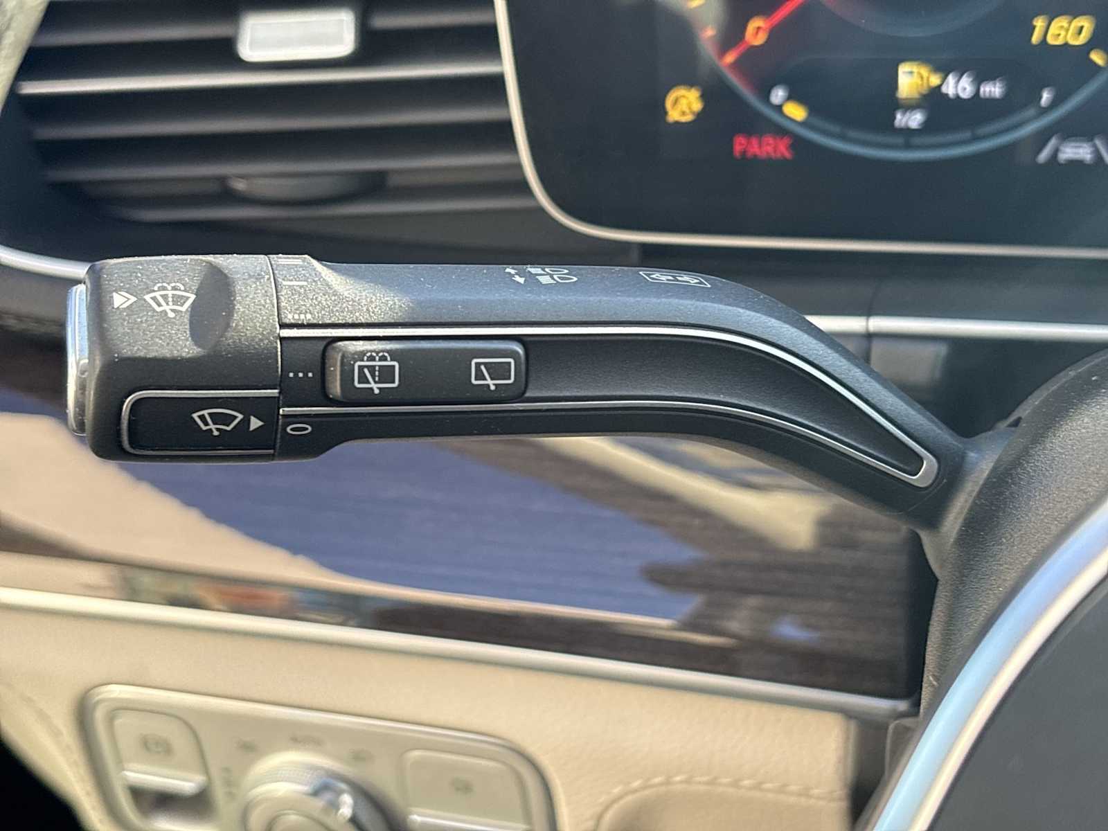 Thumbnail: 2022 Mercedes-Benz GLS - 24