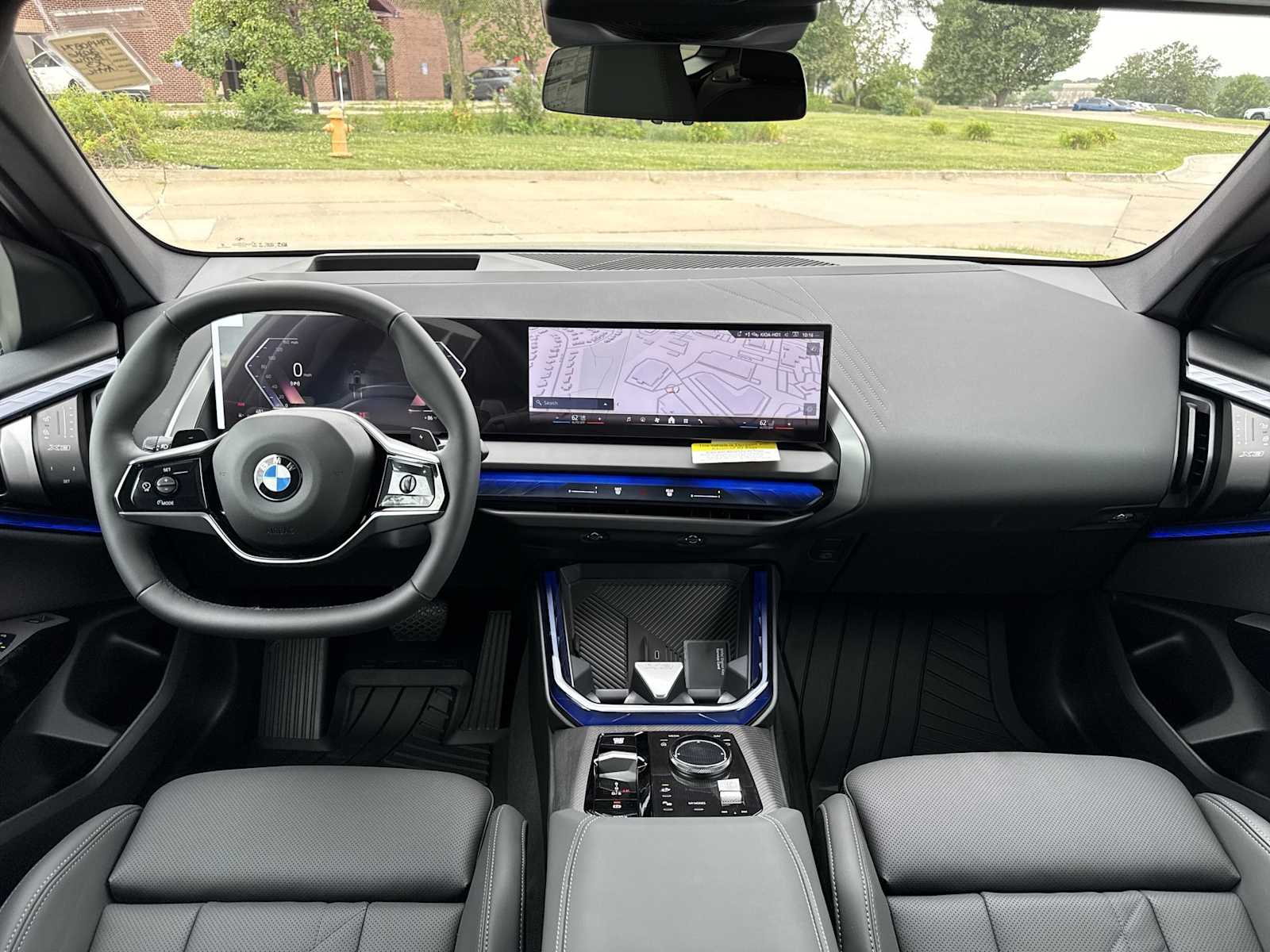 Thumbnail: 2026 BMW X3 - 16