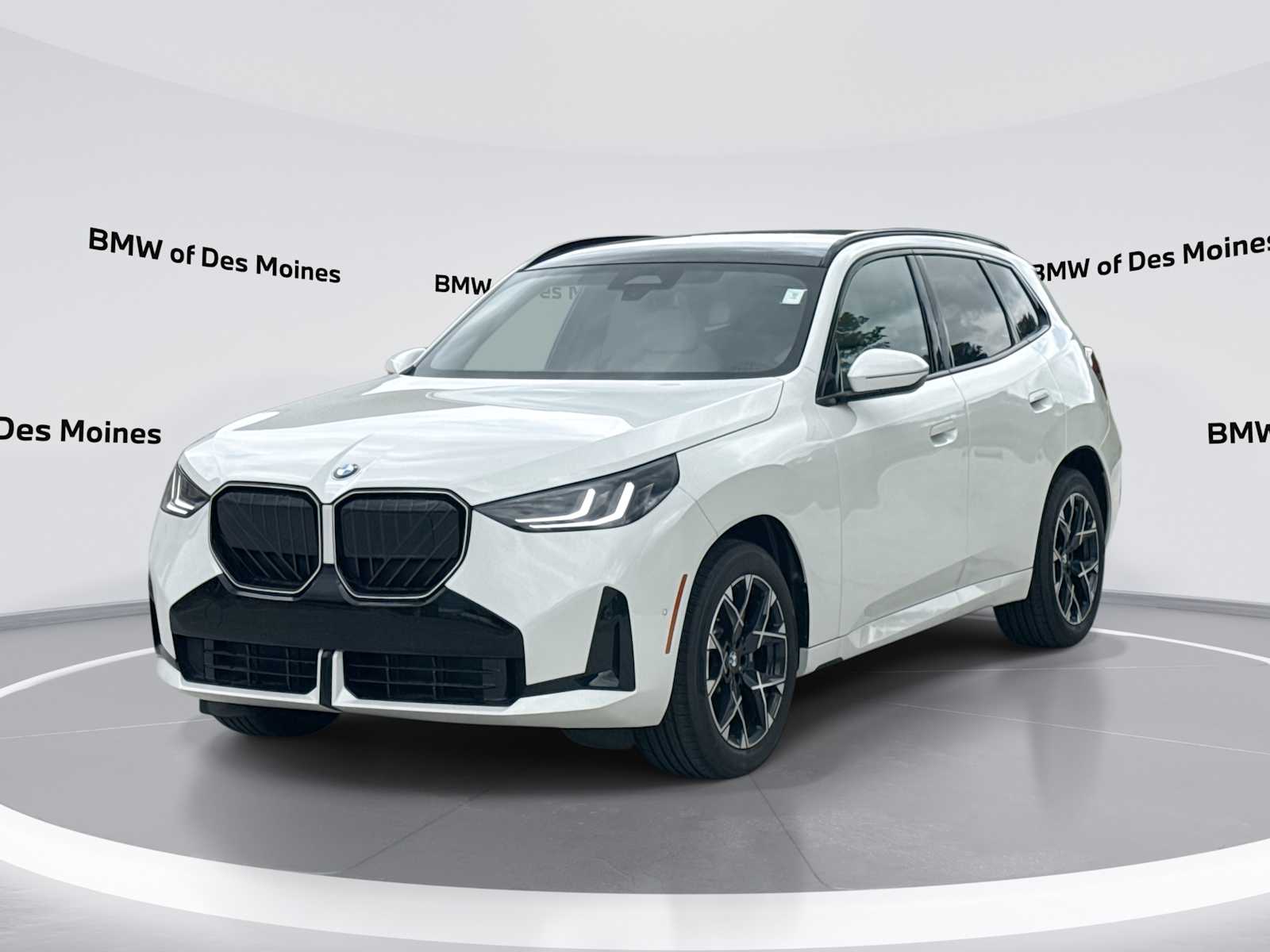 Thumbnail: 2026 BMW X3 - 1