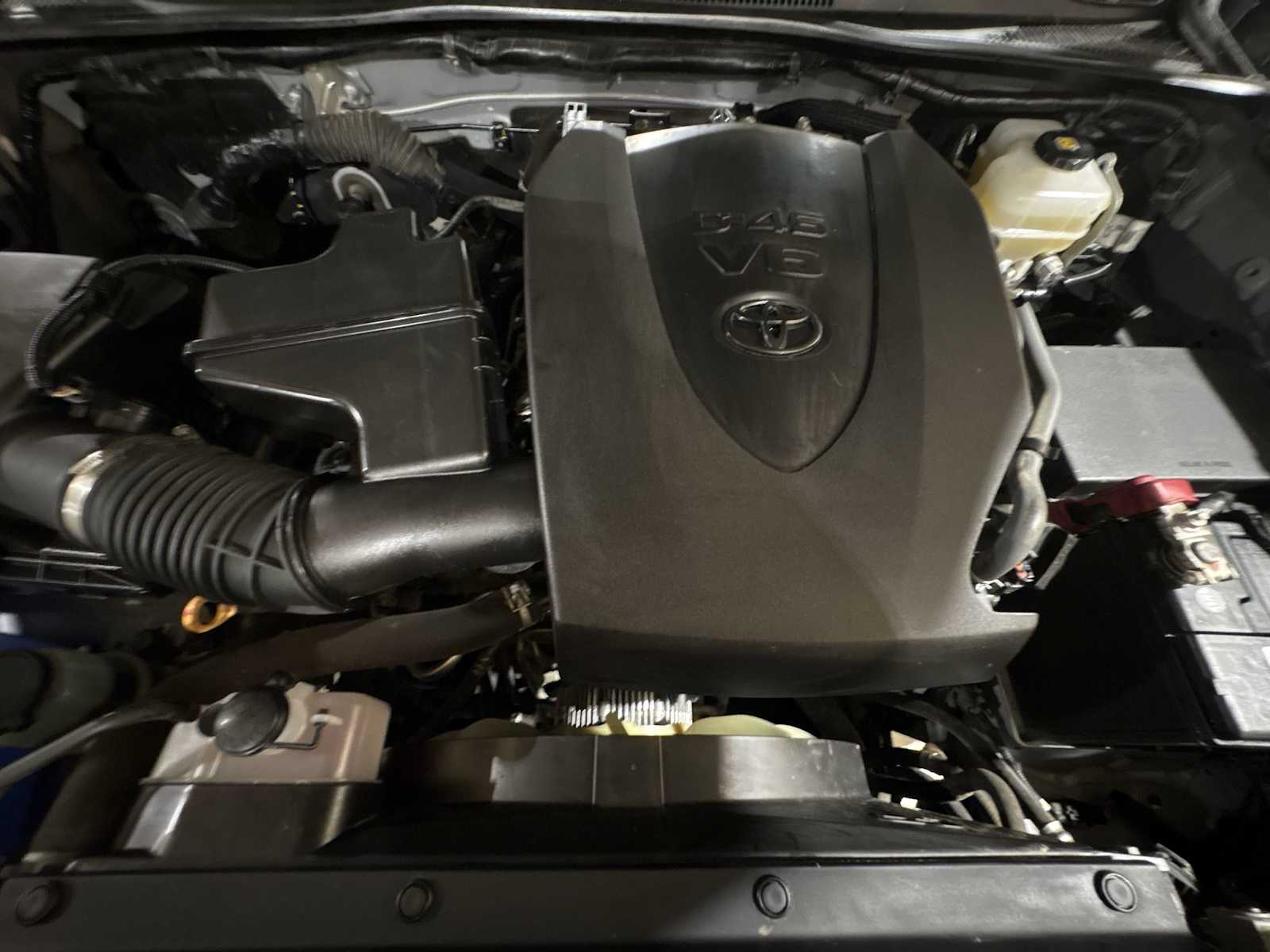 Thumbnail: 2018 Toyota Tacoma - 15