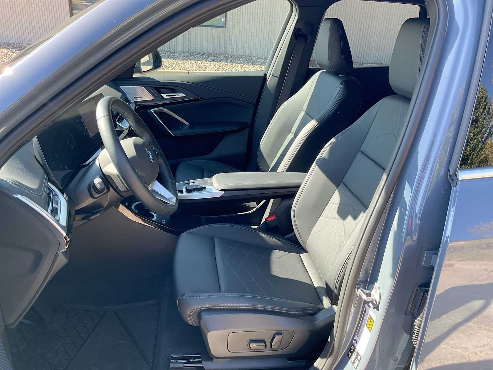 Thumbnail: 2025 BMW X1 - 10