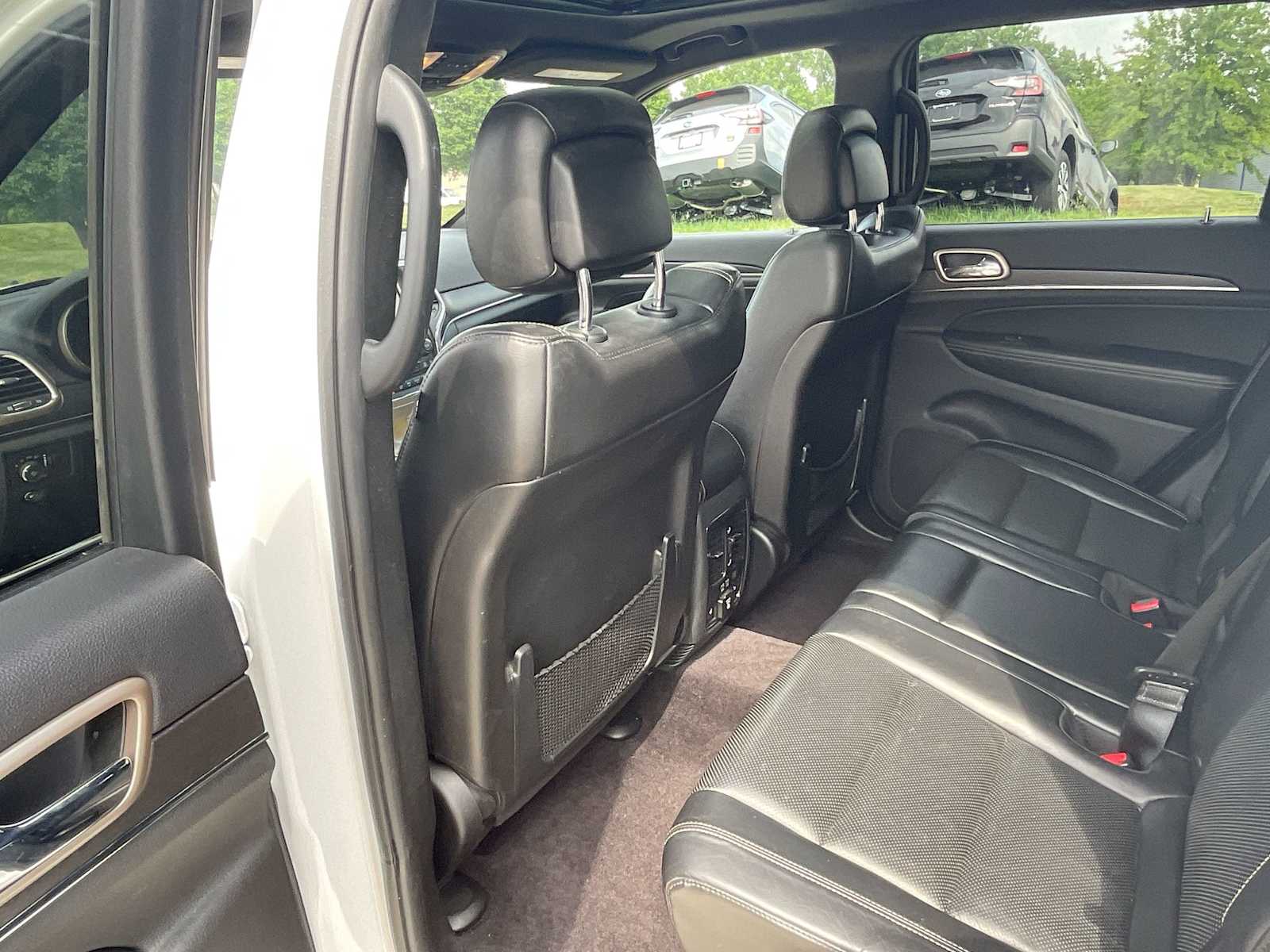 2016 Jeep Grand Cherokee Limited Edition 18